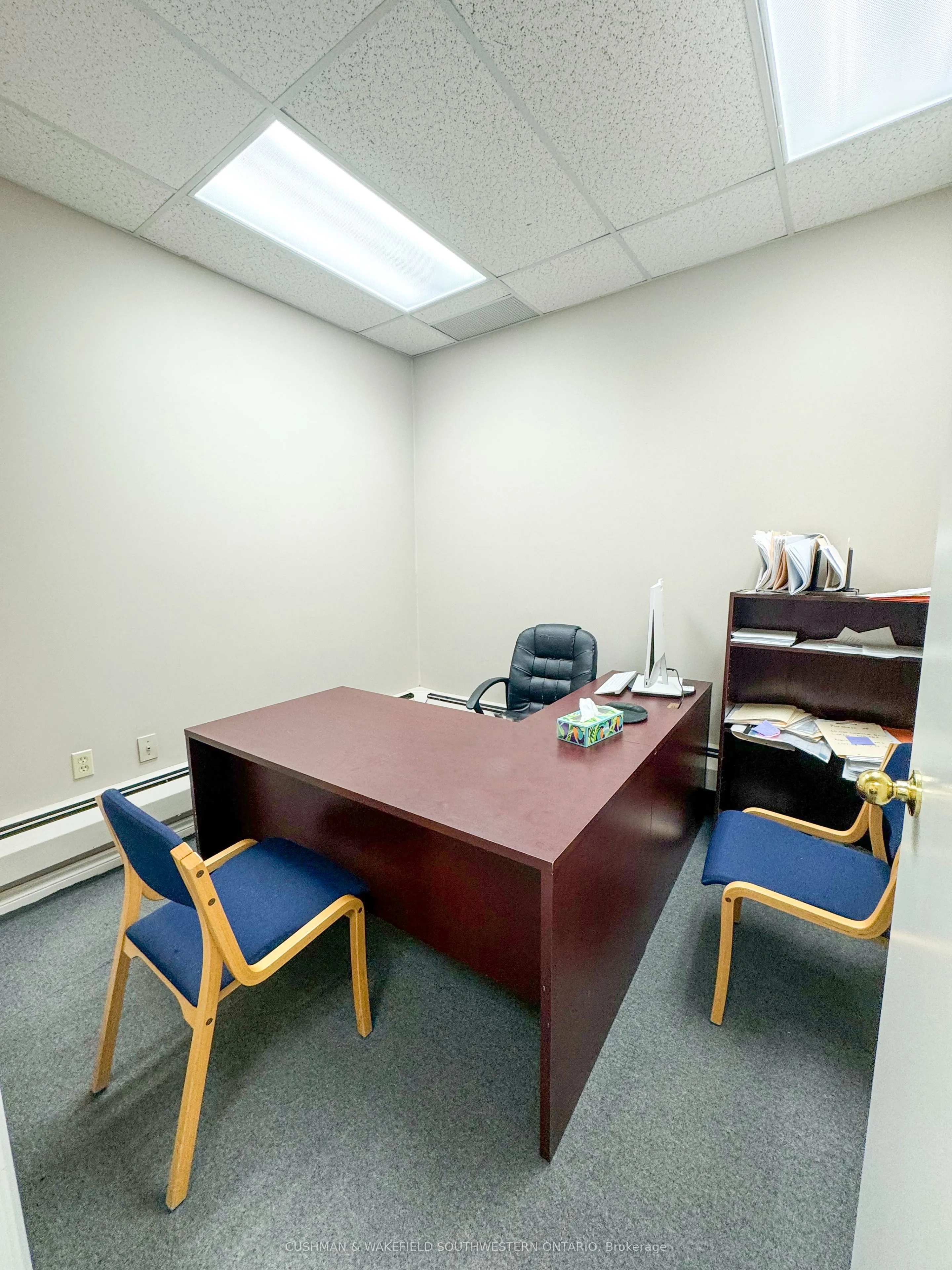 219 Oxford Street W #Unit 203