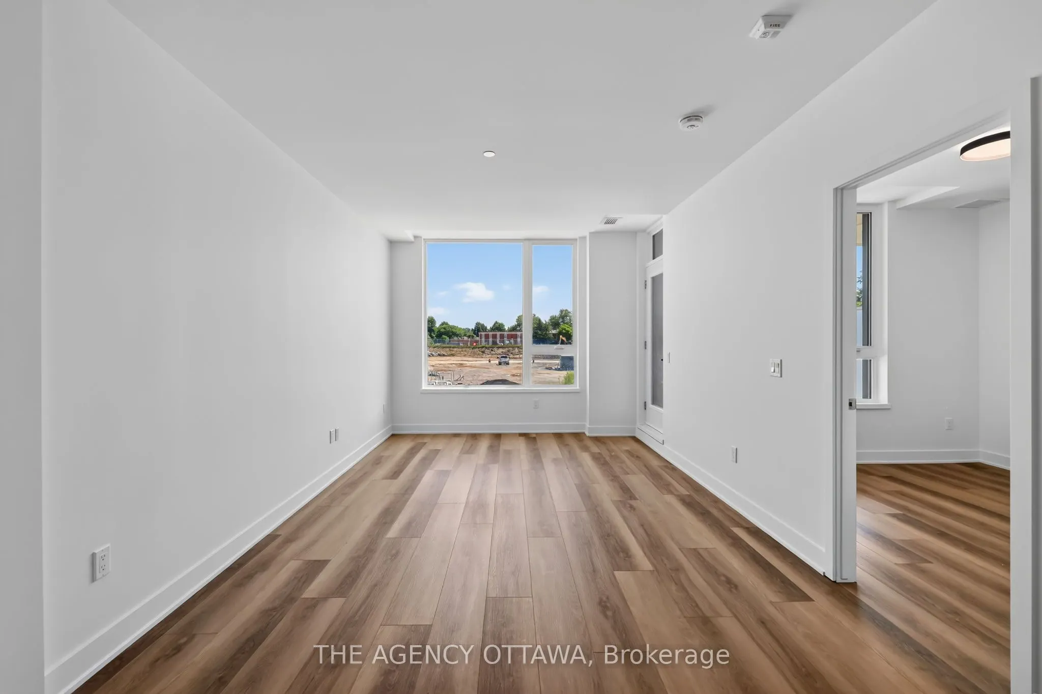 3085 Riverside Drive #212