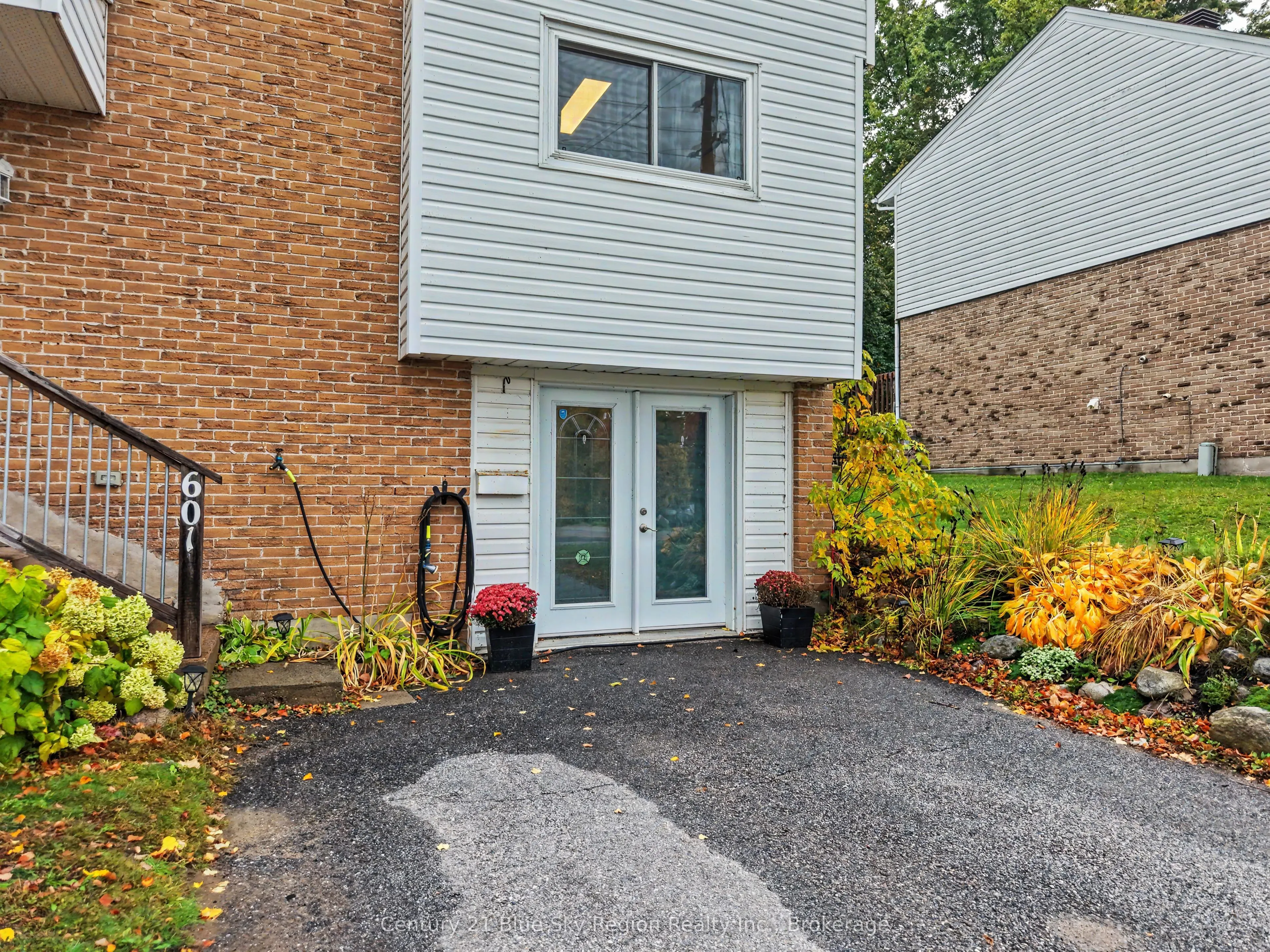 601 Gormanville Road #601