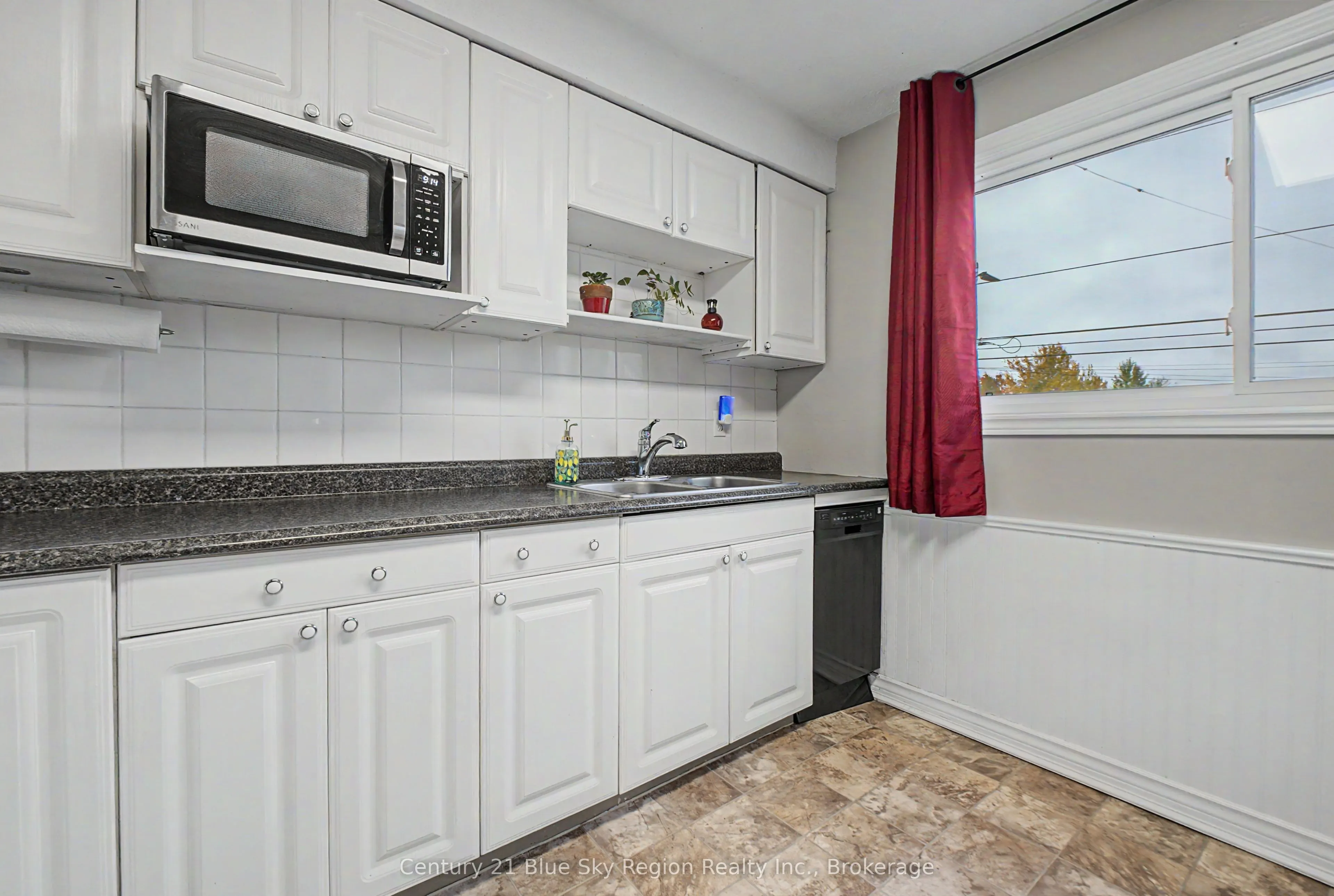 601 Gormanville Road #601