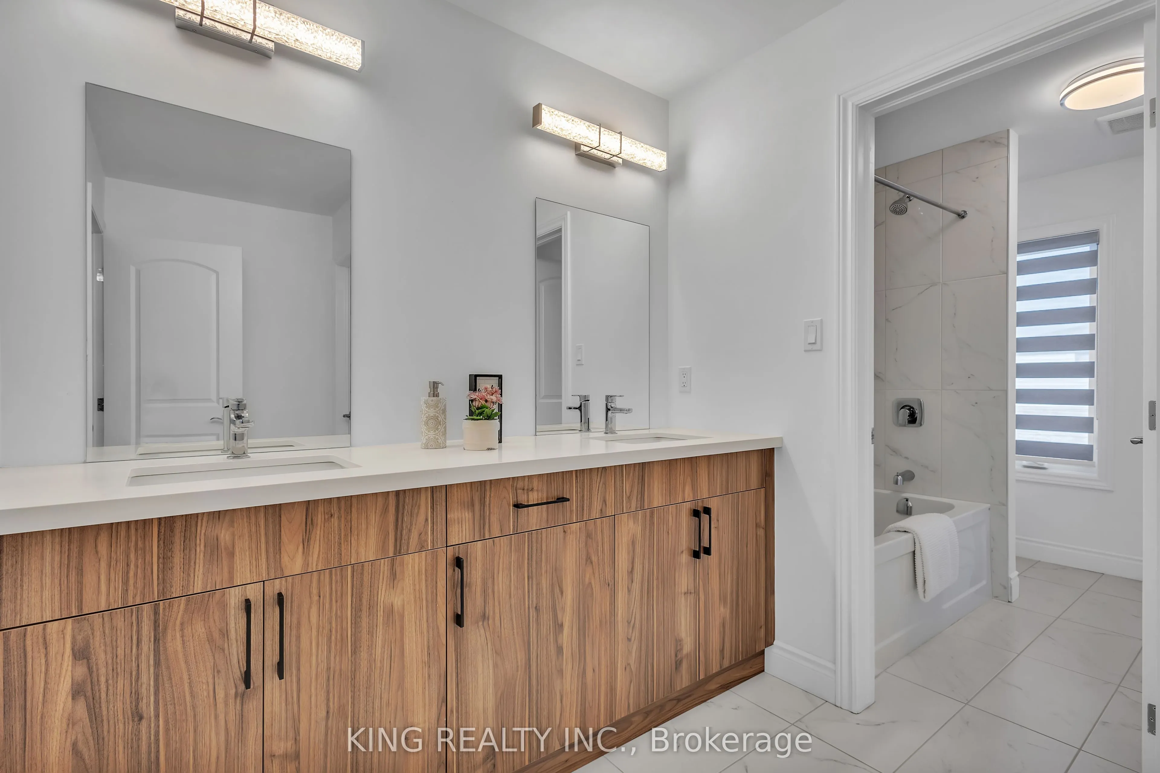1464 Medway Park Drive
