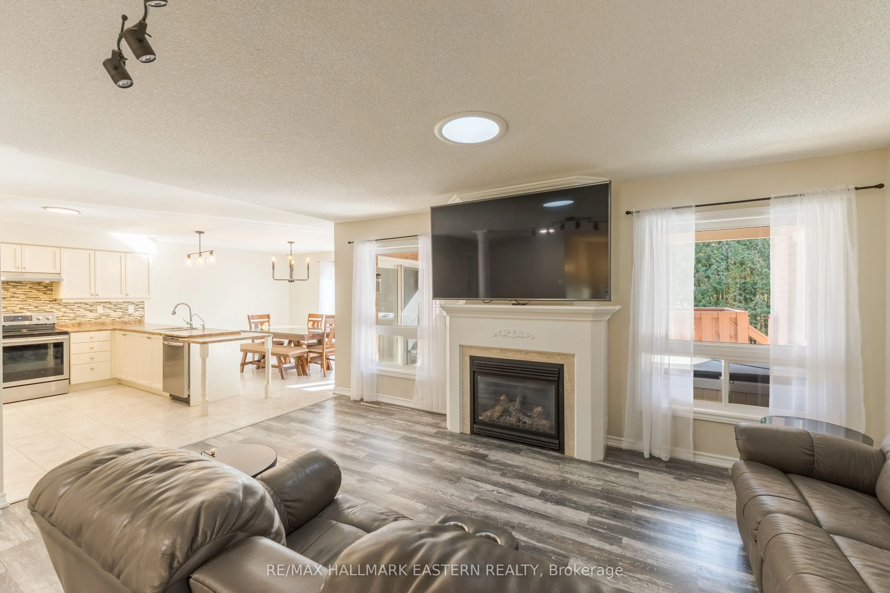 10 Springbank Road