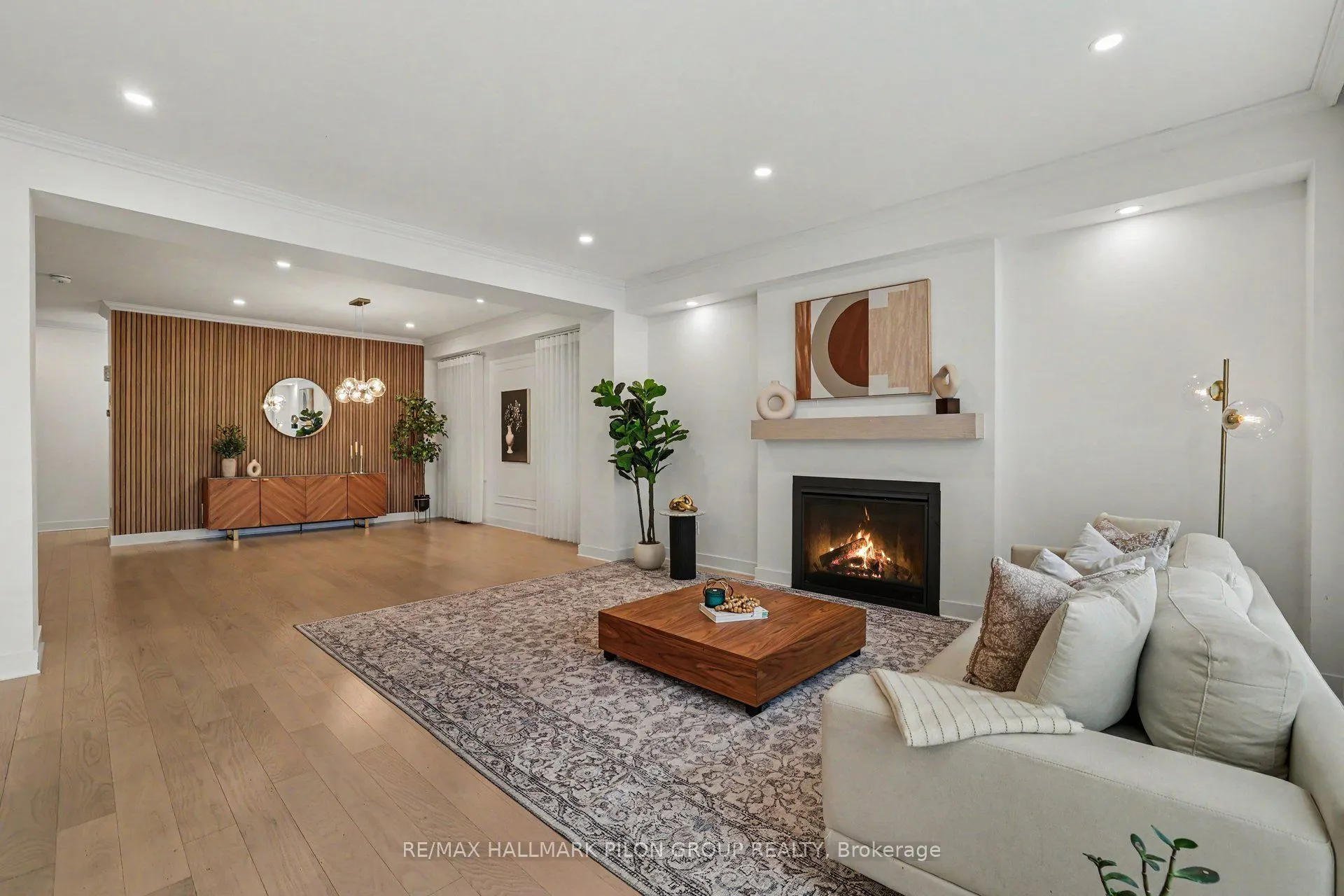 308 Cornice Street