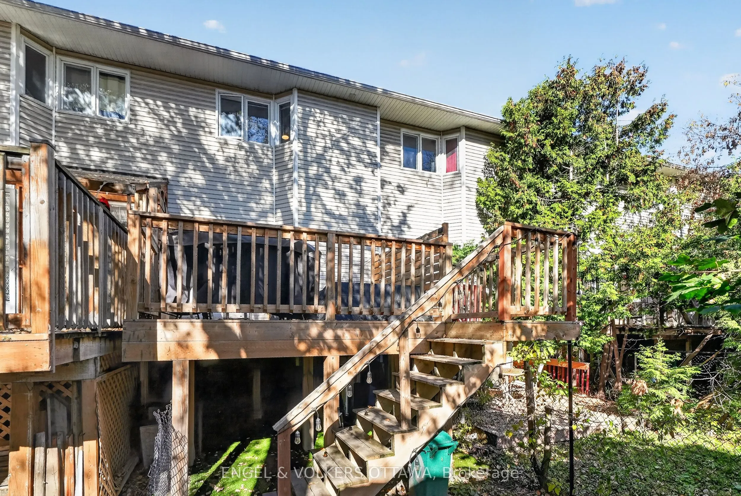 1160 Belanger Avenue #10