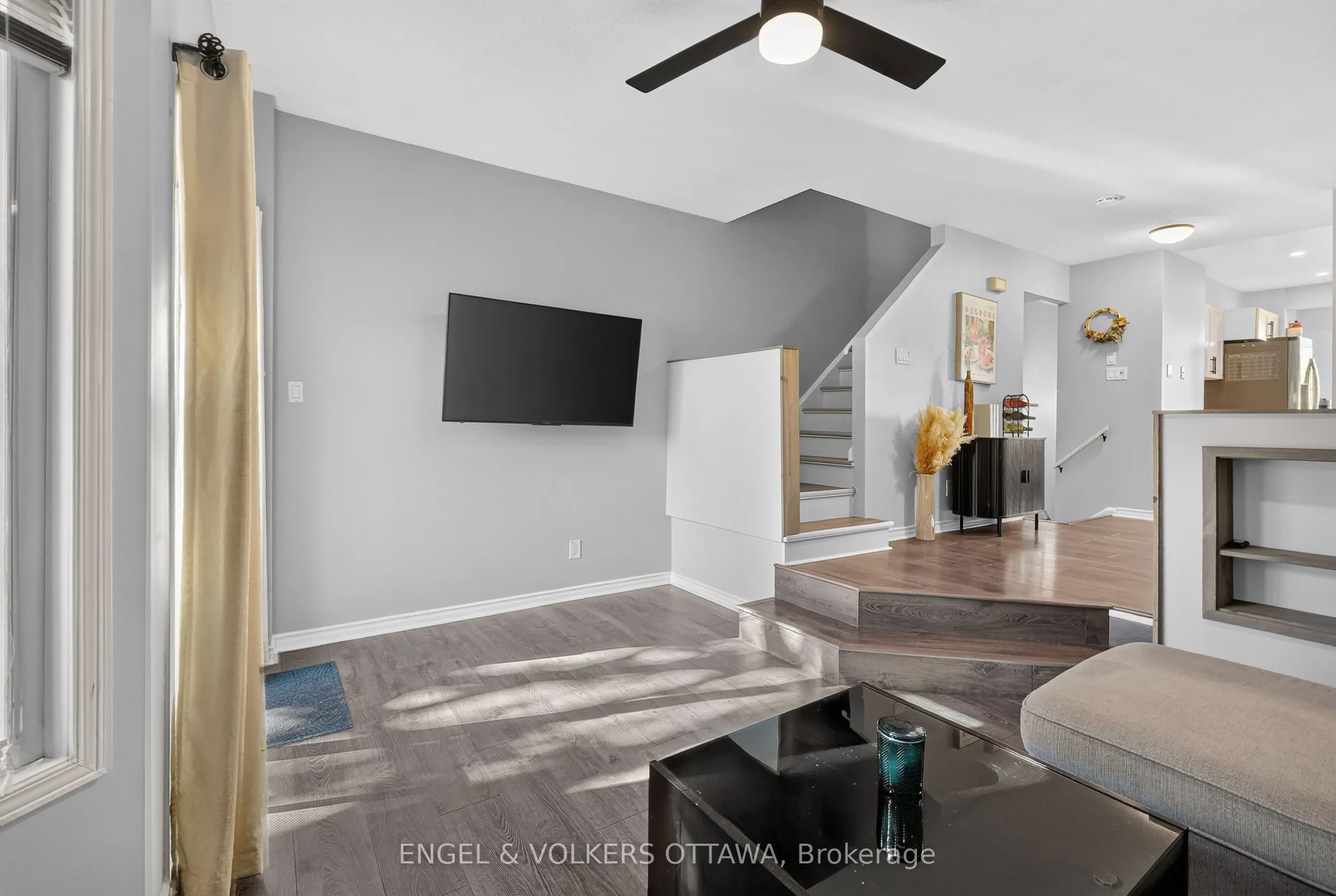 1160 Belanger Avenue #10