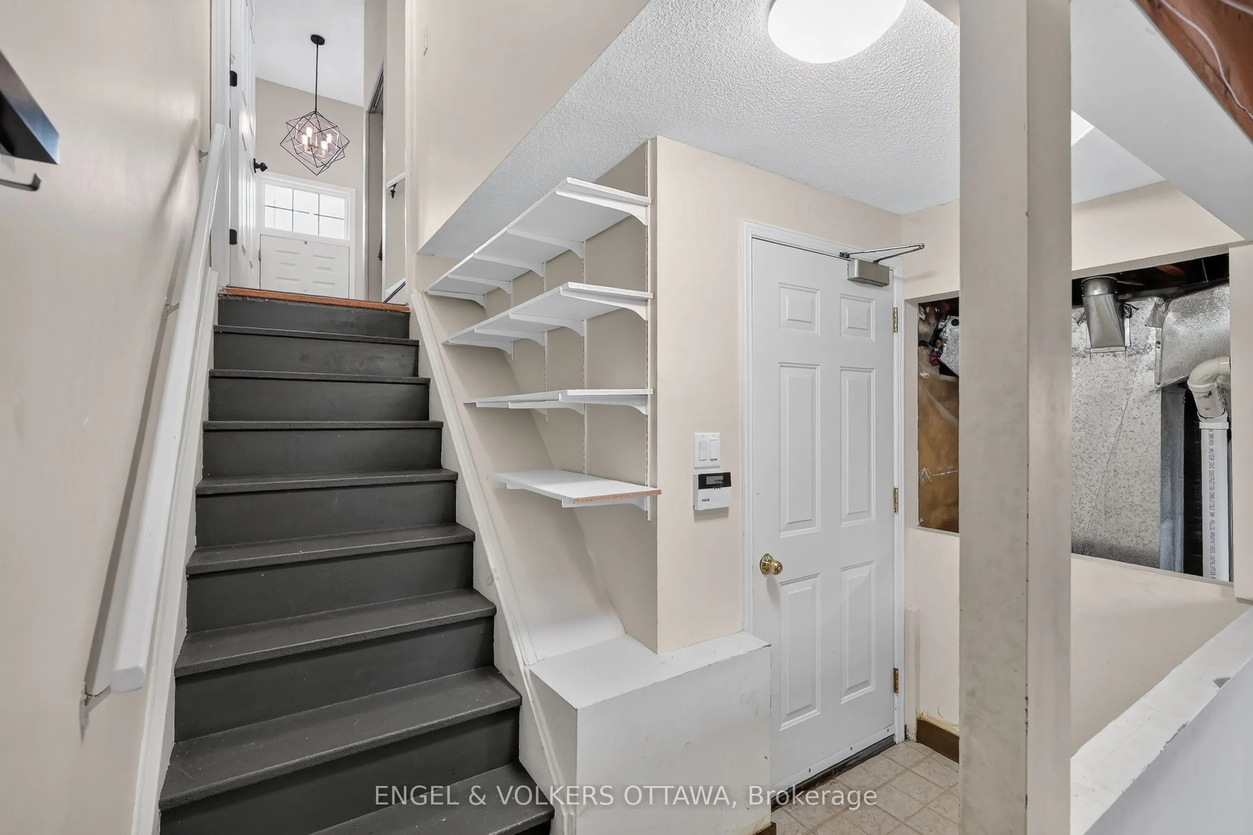 1160 Belanger Avenue #10