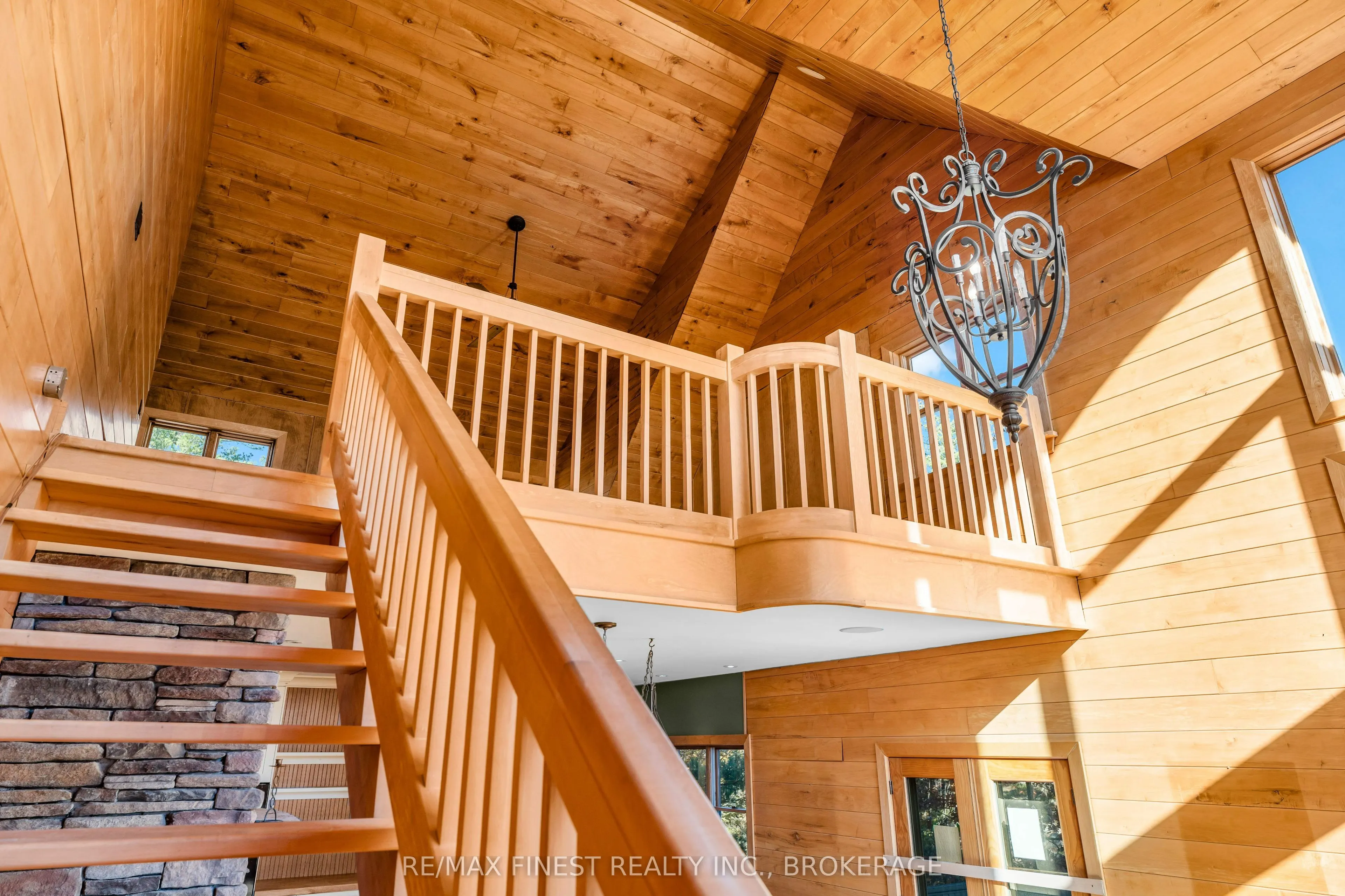 1035 Sweetfern Lane