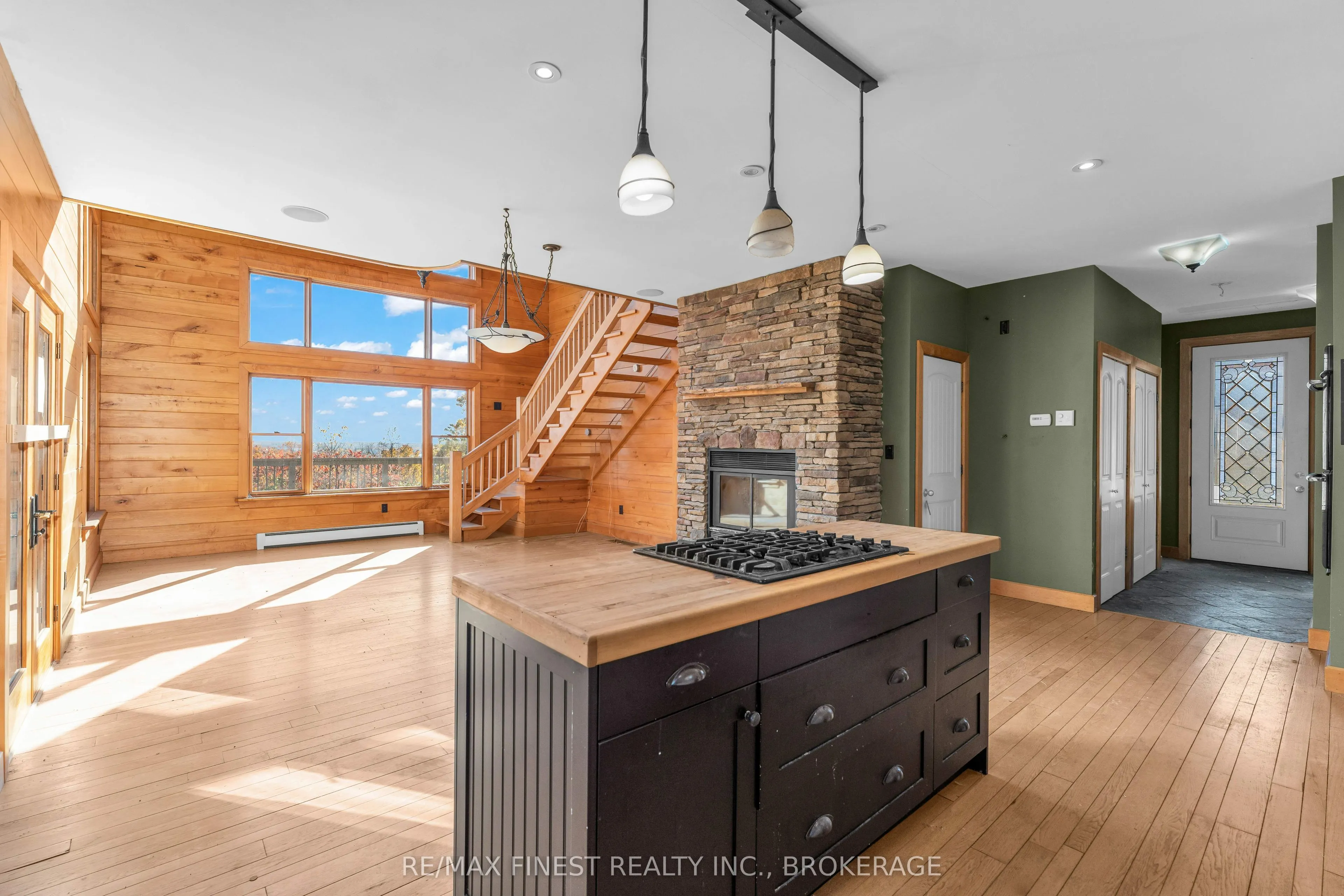 1035 Sweetfern Lane