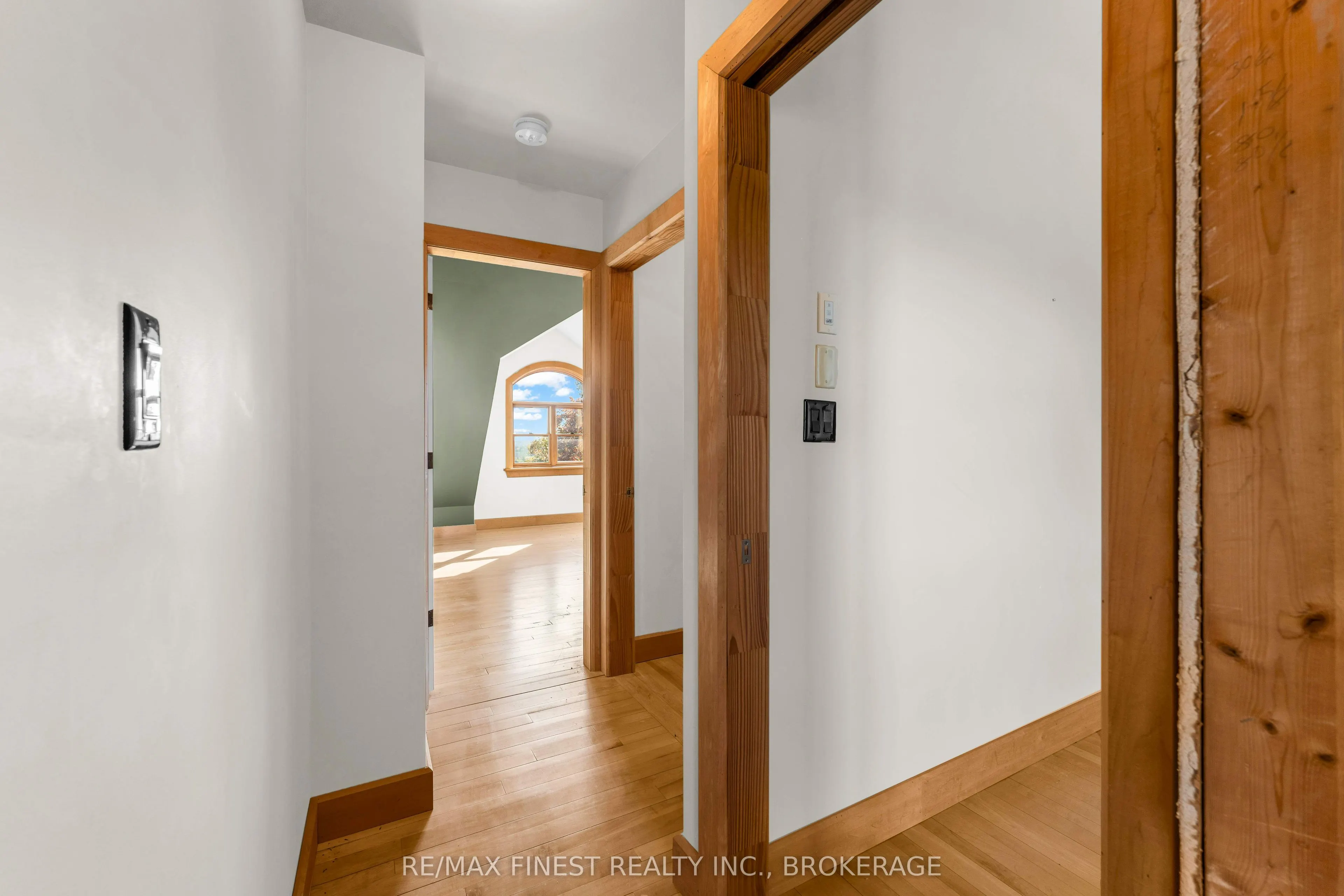 1035 Sweetfern Lane