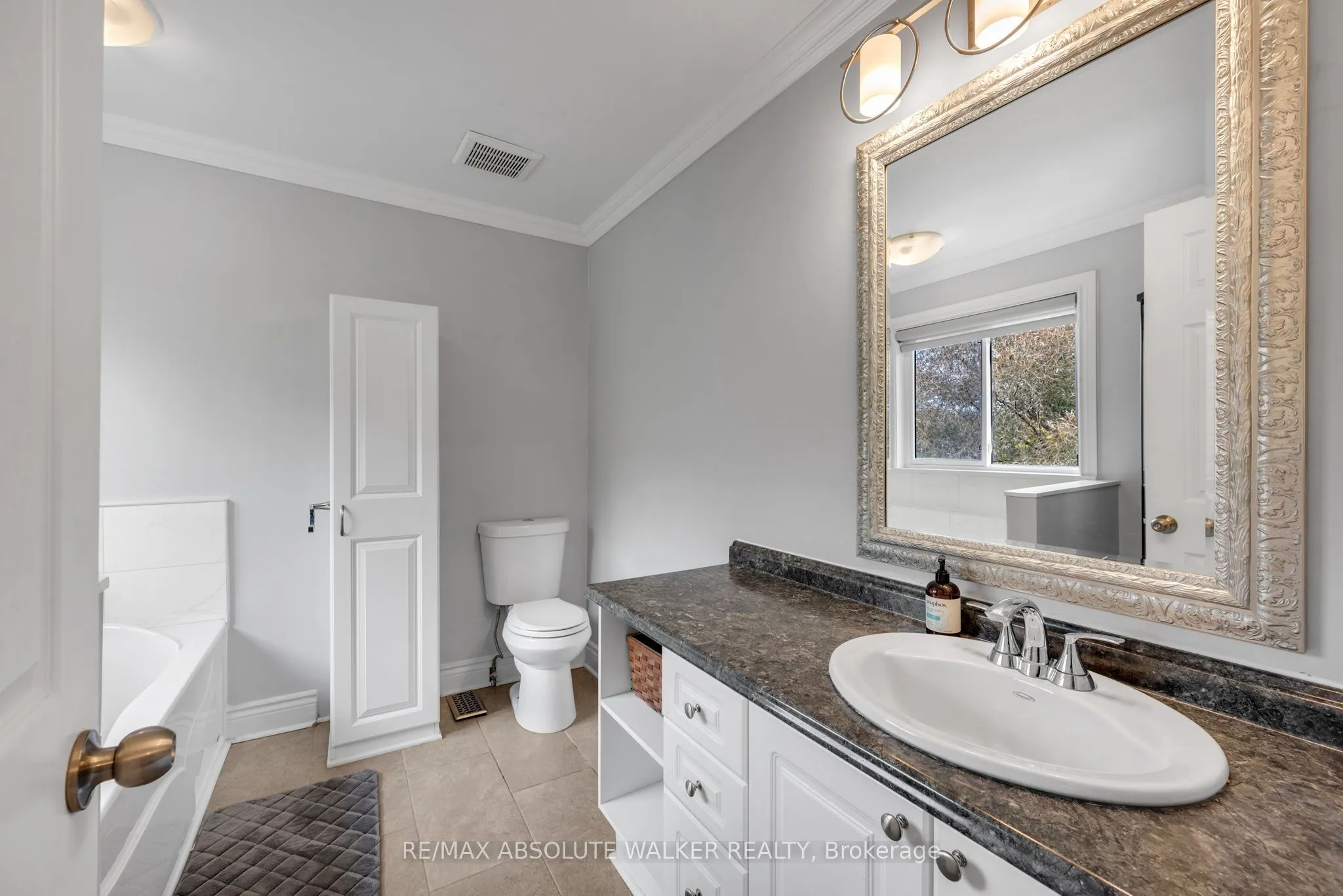 54 Castle Glen Crescent
