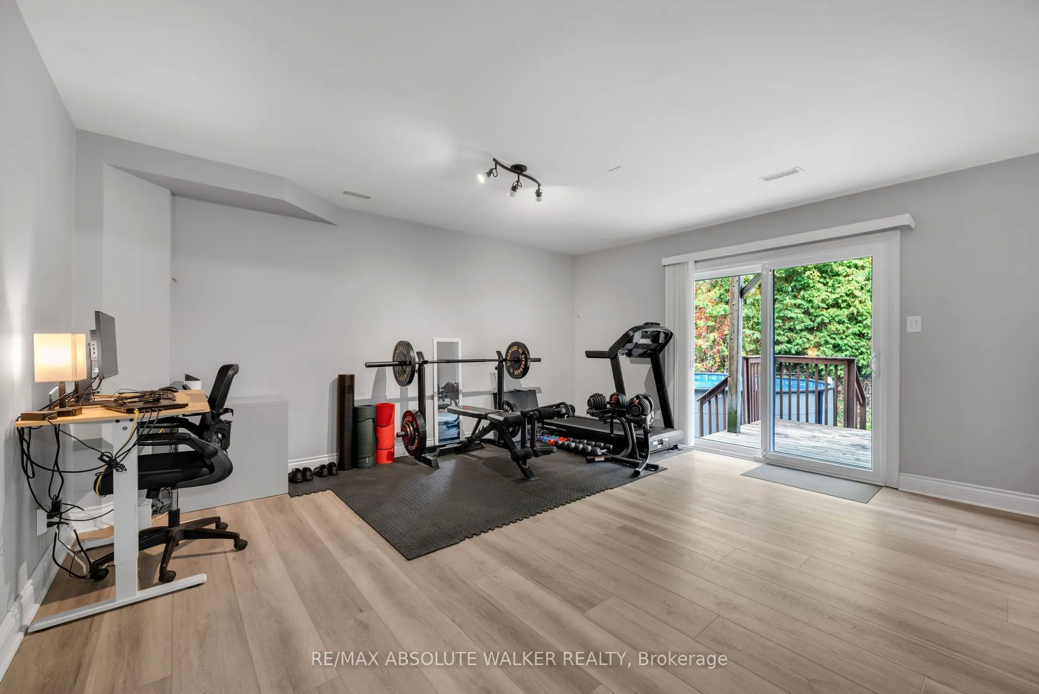 54 Castle Glen Crescent