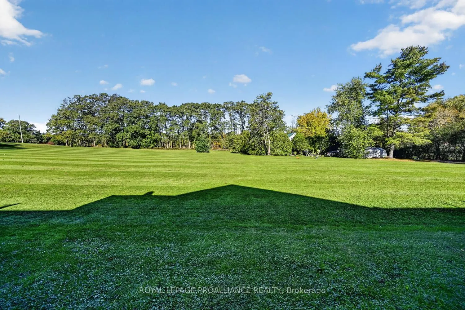 10 Golf Side Lane