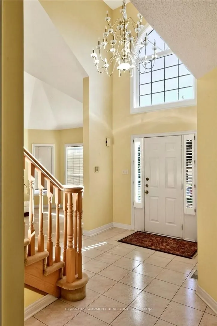 13 Chianti Crescent