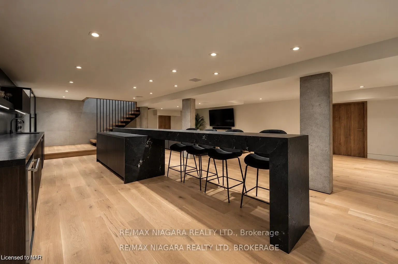 3551 CARDINAL Drive
