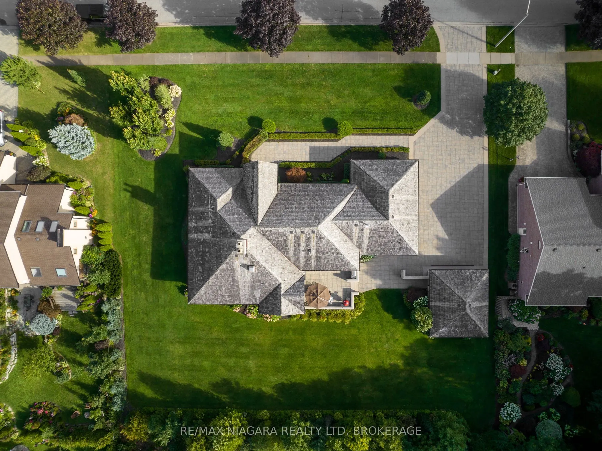 3551 CARDINAL Drive