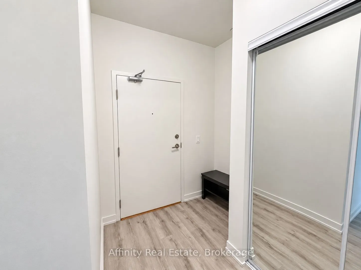 251 Northfield Drive E #212