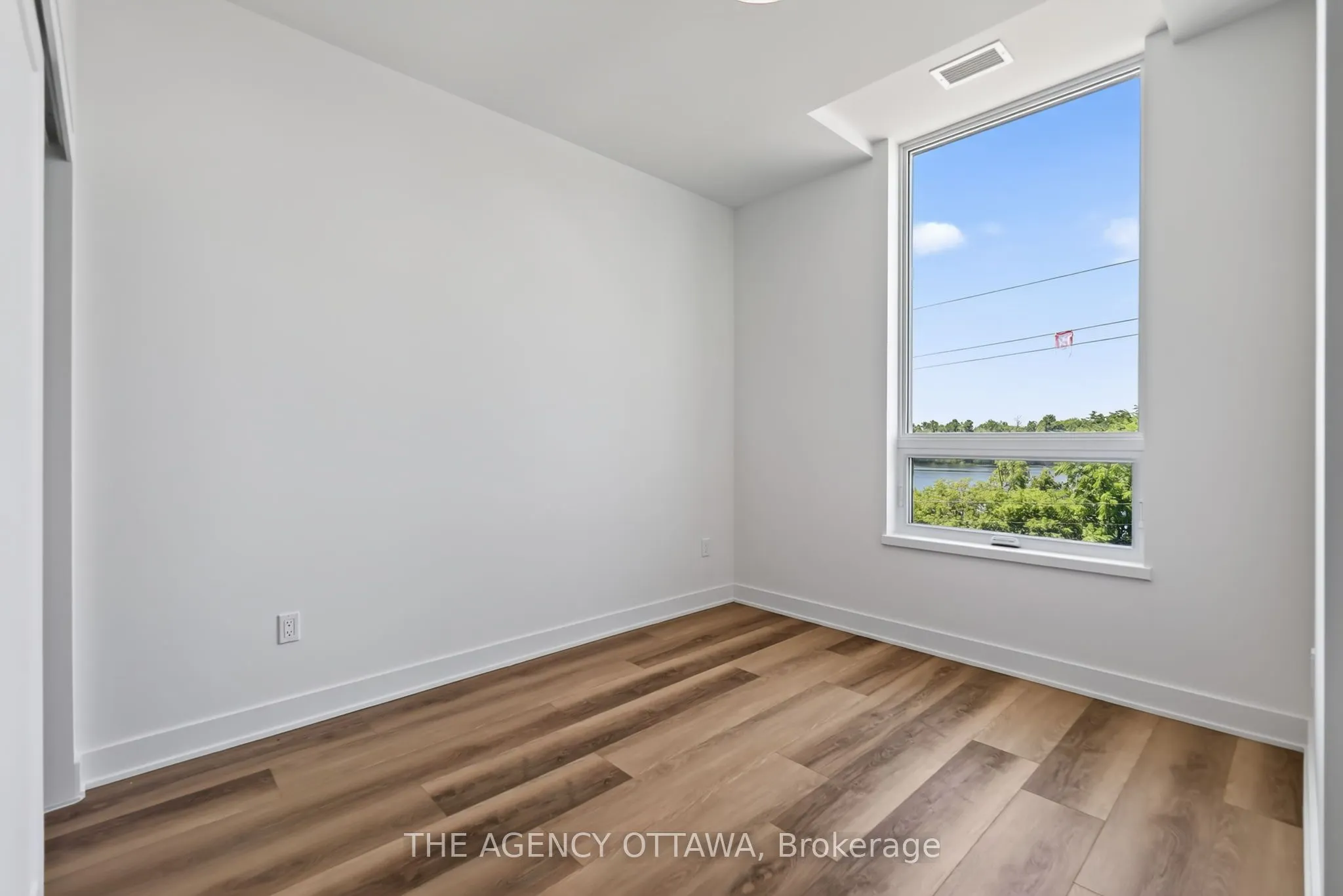 3085 Riverside Drive #306