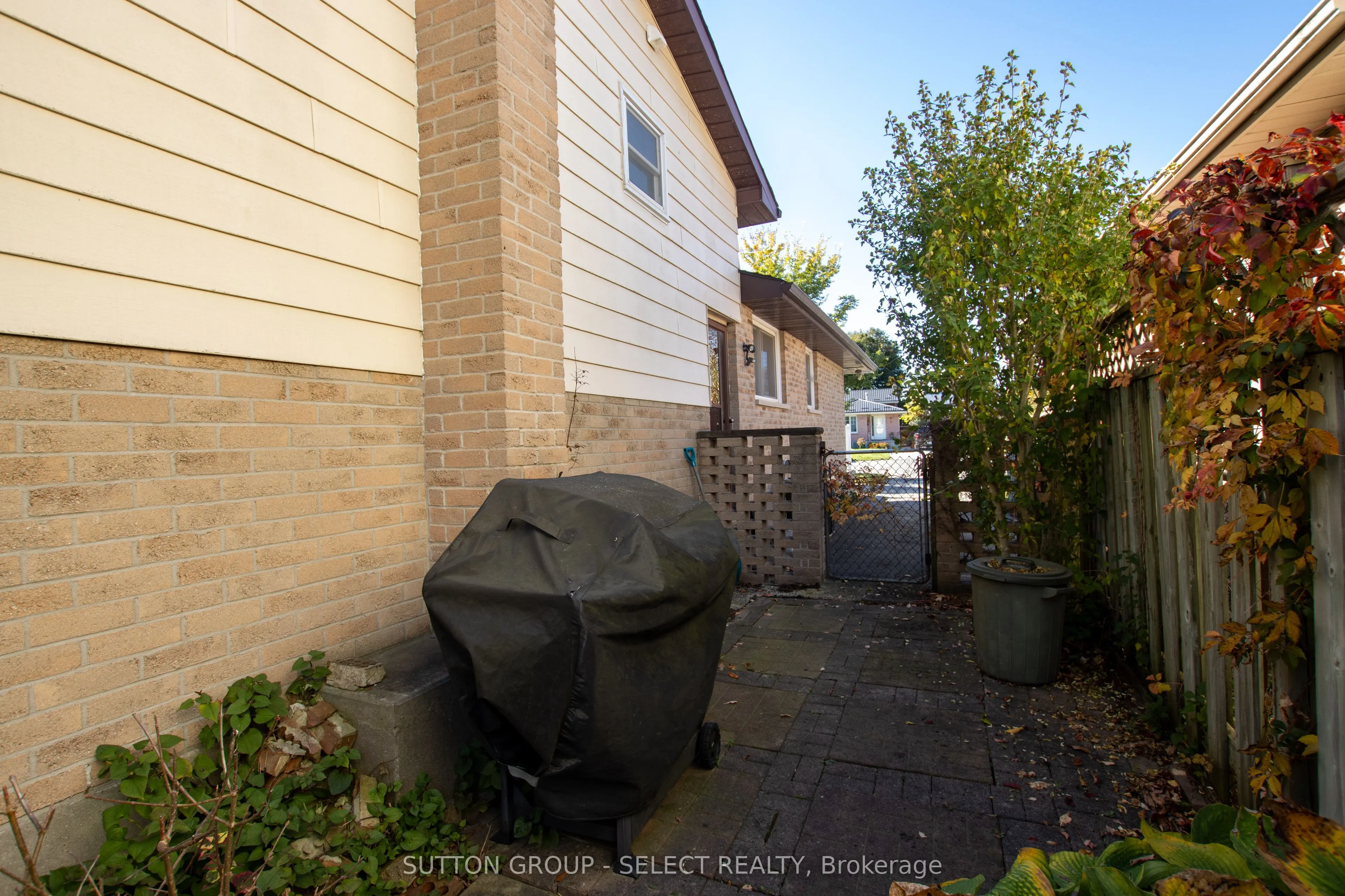 28 Corinth Court