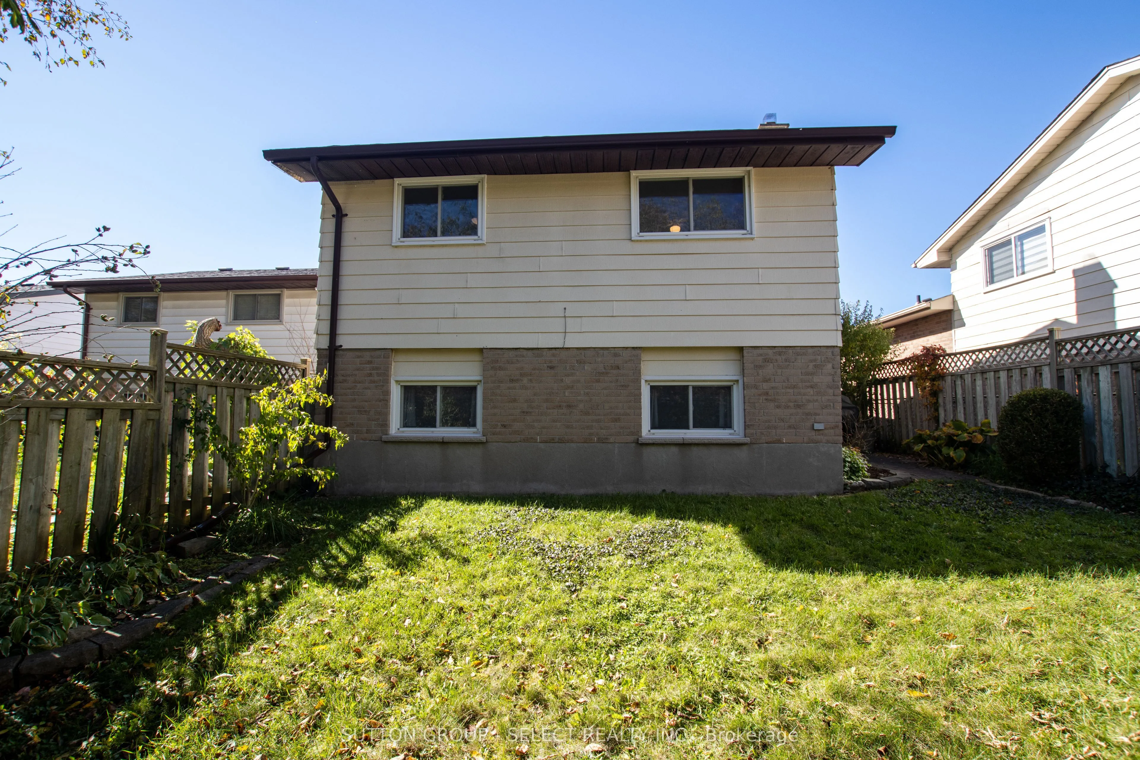 28 Corinth Court