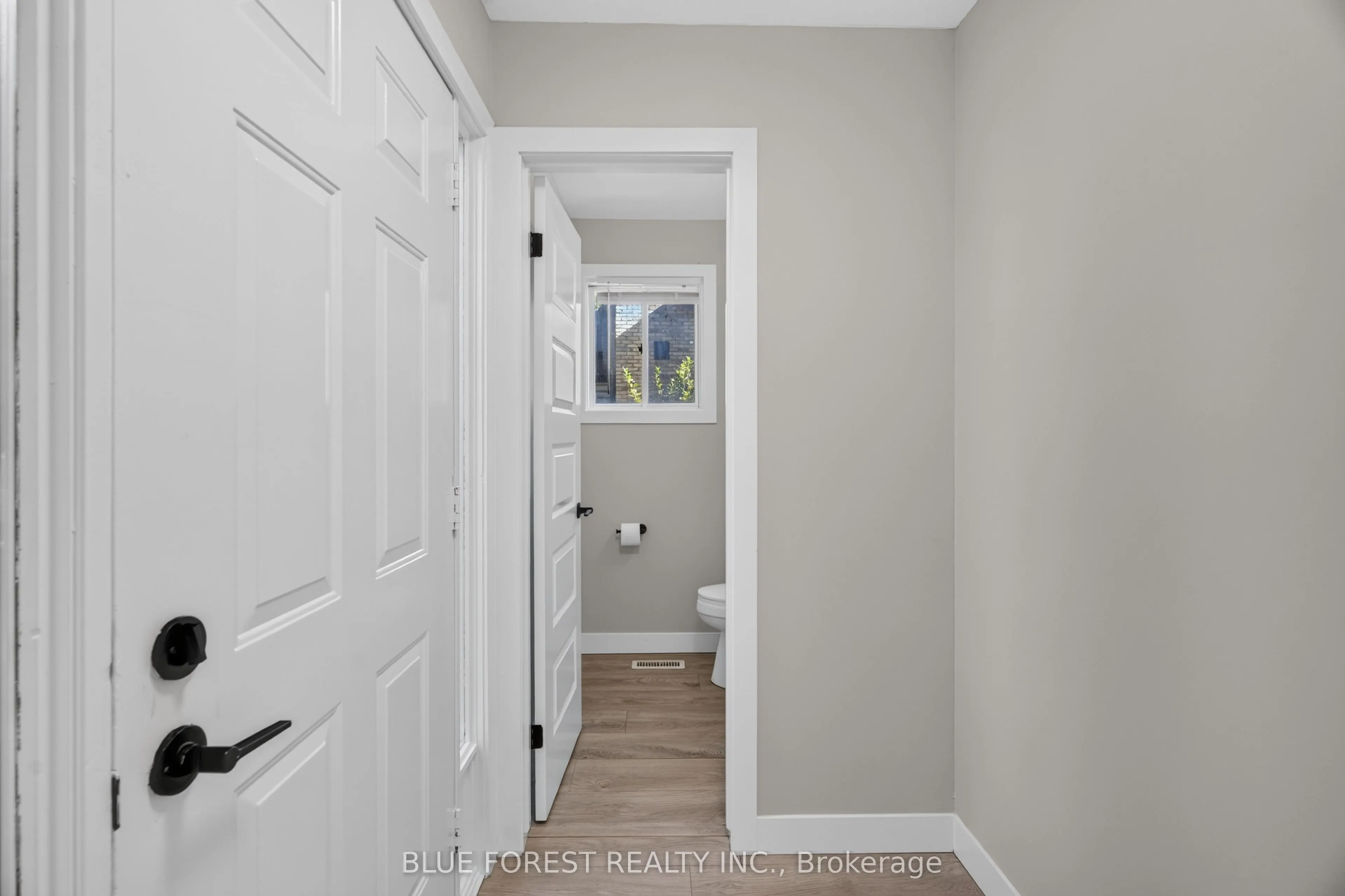 1048 Mahogany Road