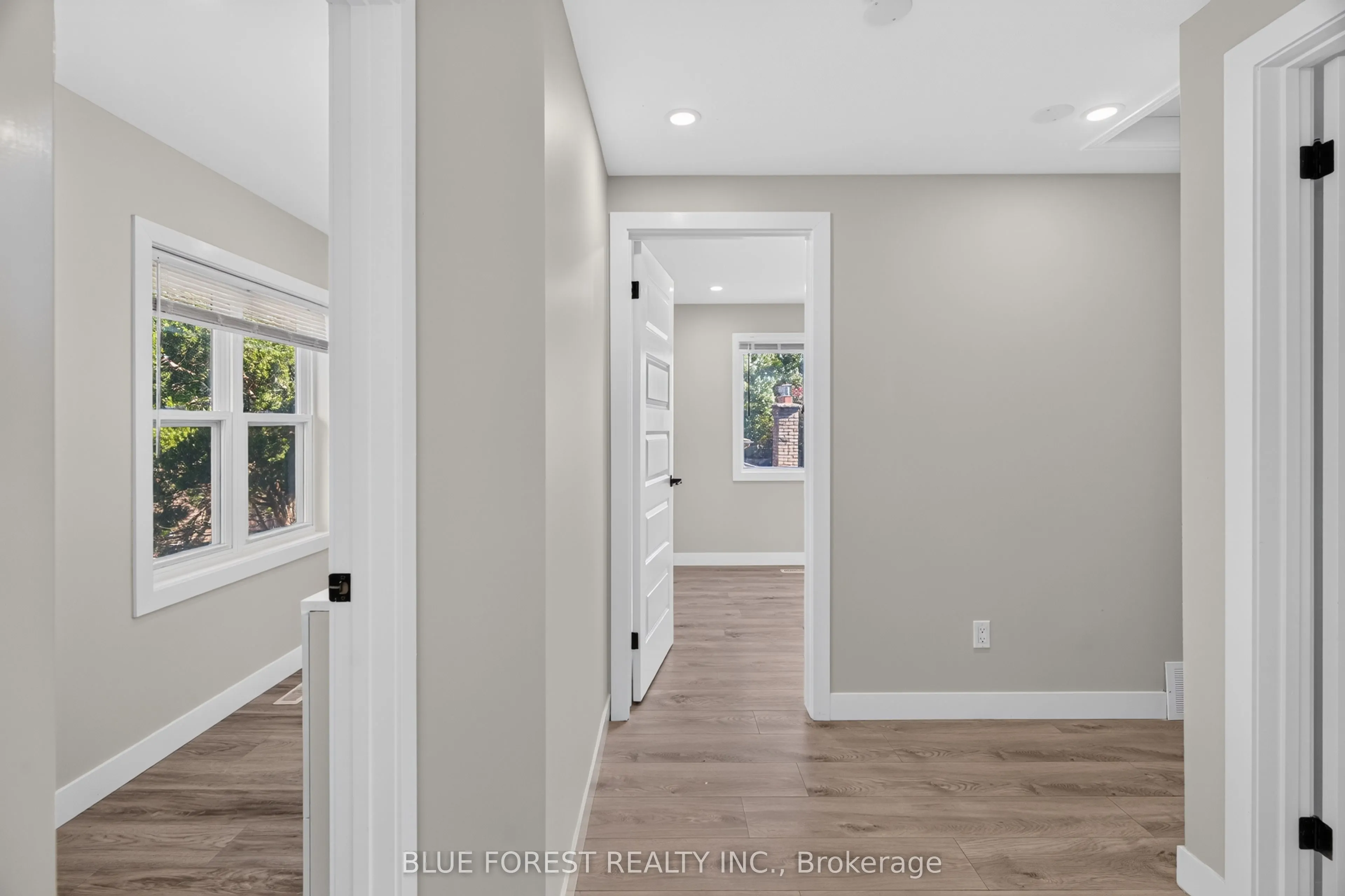 1048 Mahogany Road