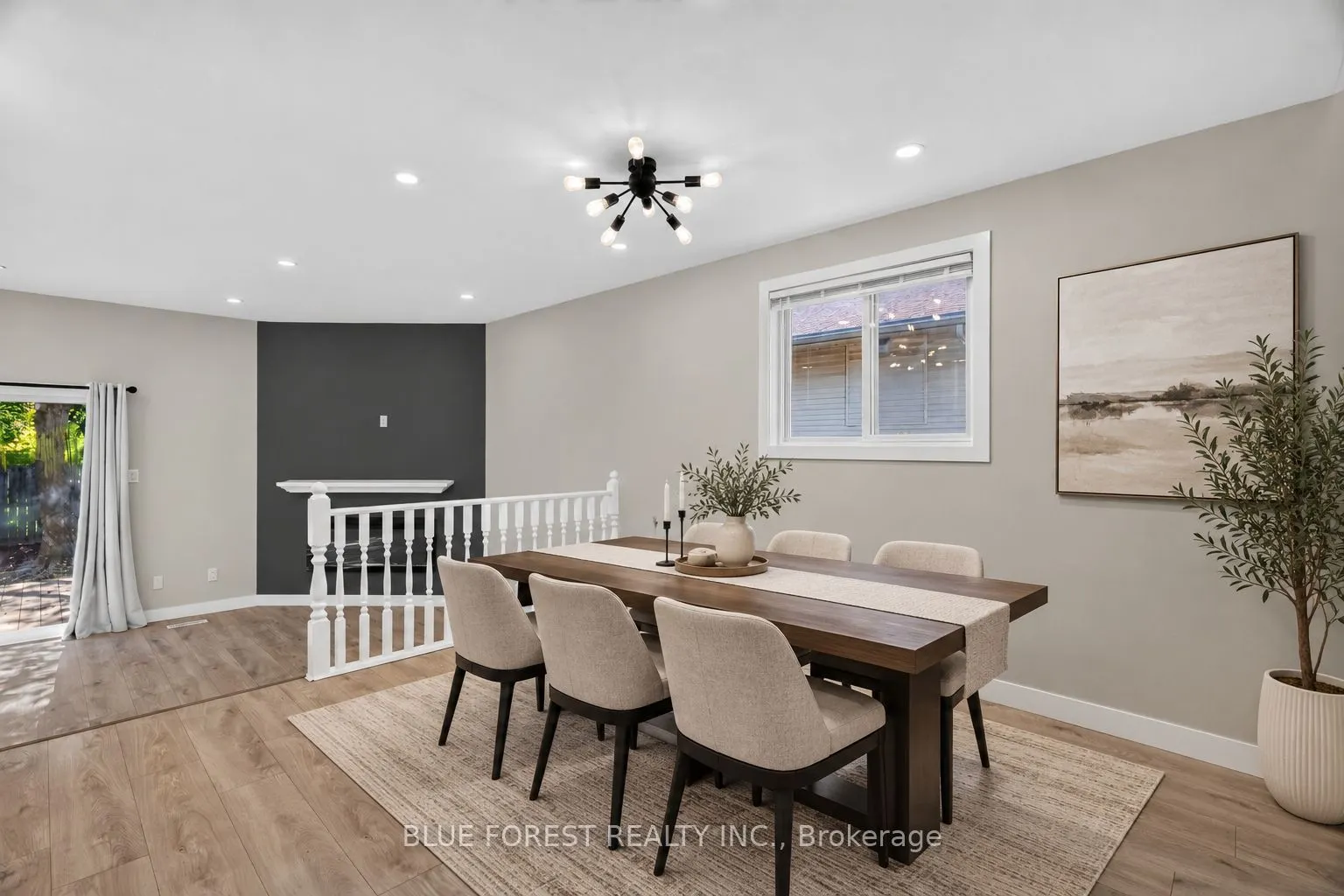 1048 Mahogany Road