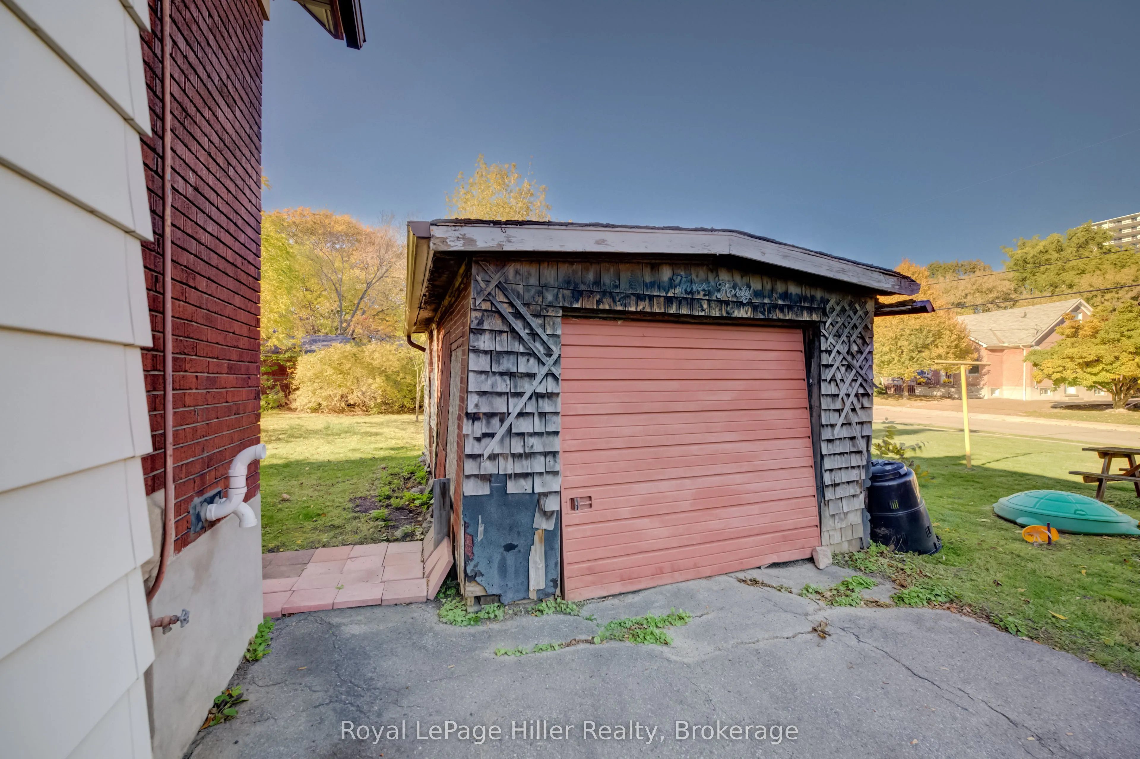 340 Guelph Street