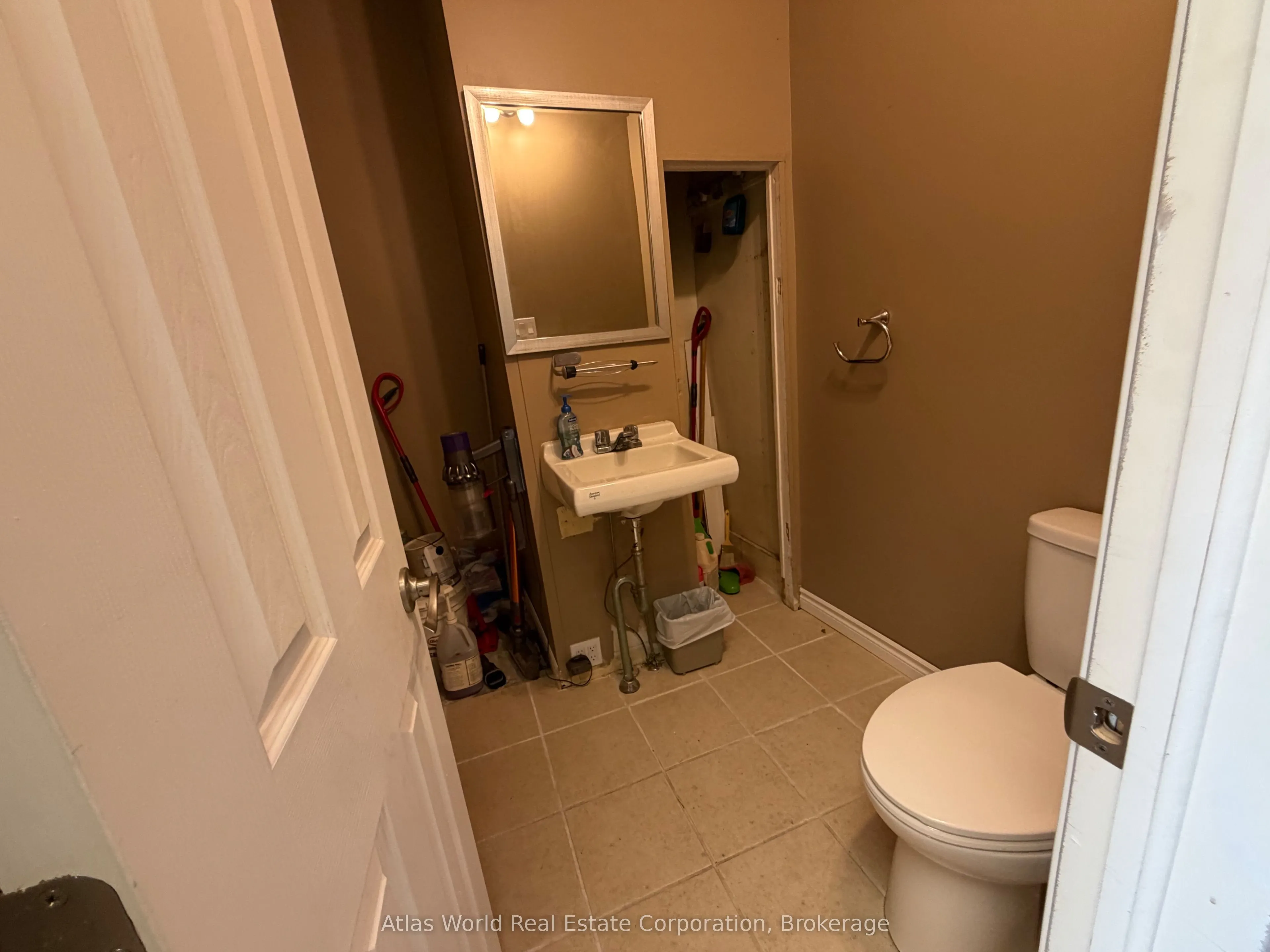 291 8th Street E #1