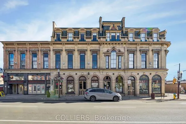 442 George Street N