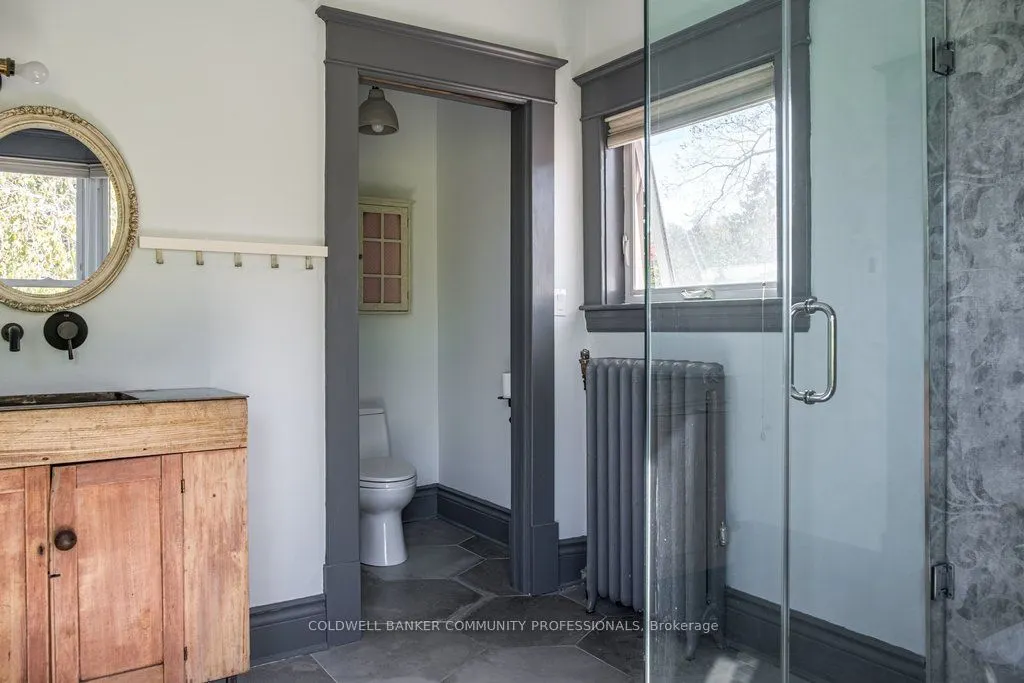 63 Chedoke Avenue
