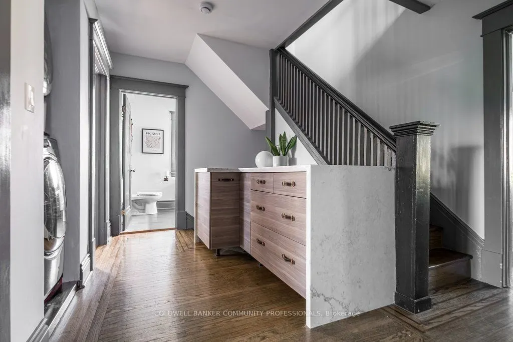 63 Chedoke Avenue