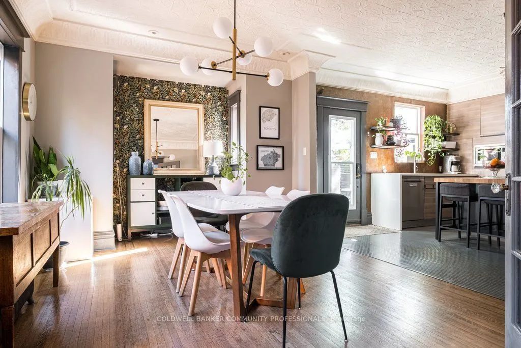 63 Chedoke Avenue
