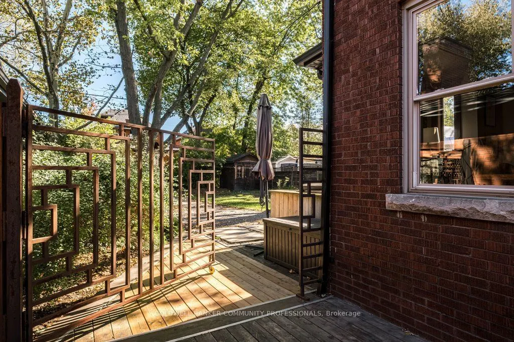 63 Chedoke Avenue