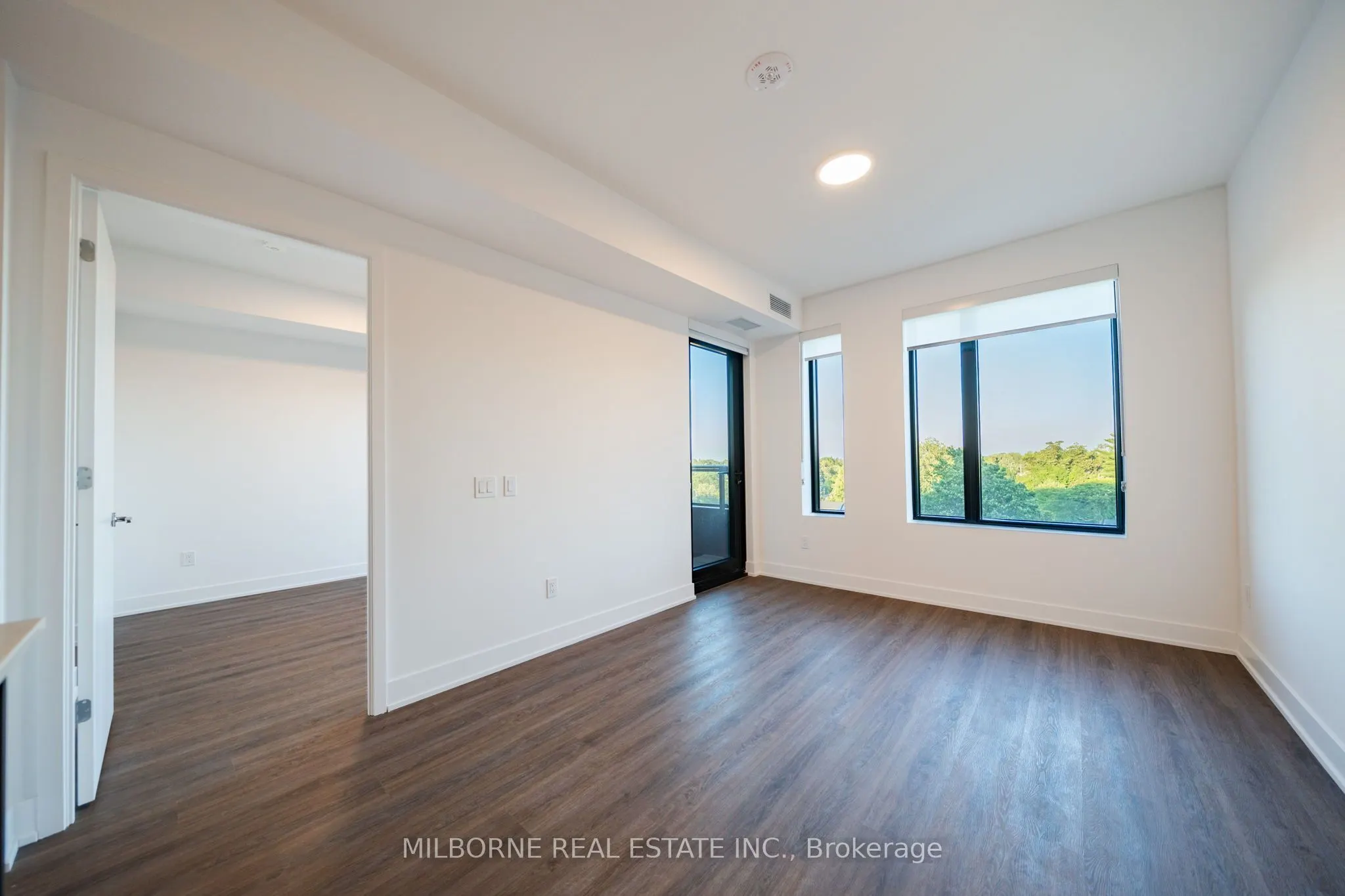 500 Upper Wellington Street #320