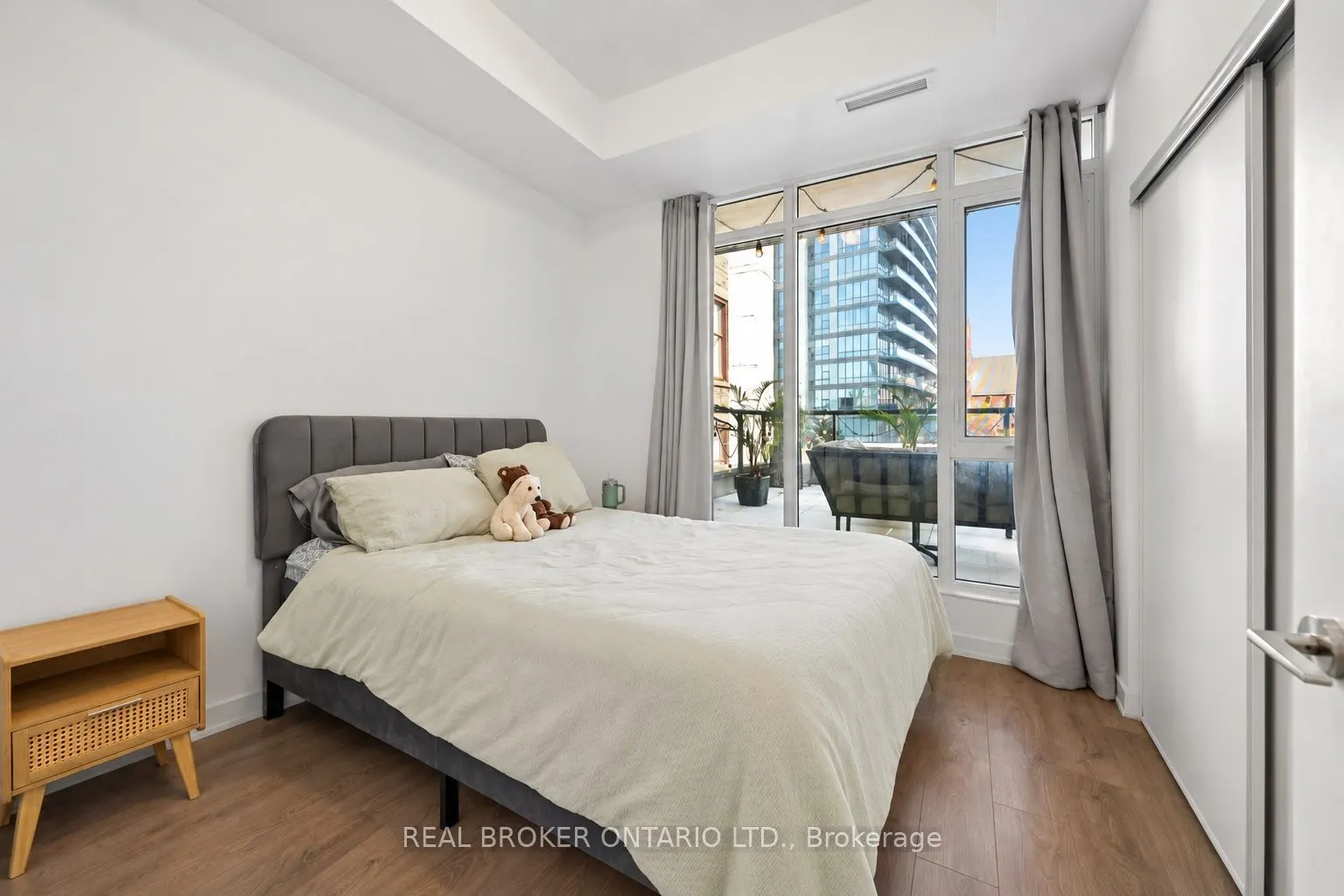 55 Duke Street #227