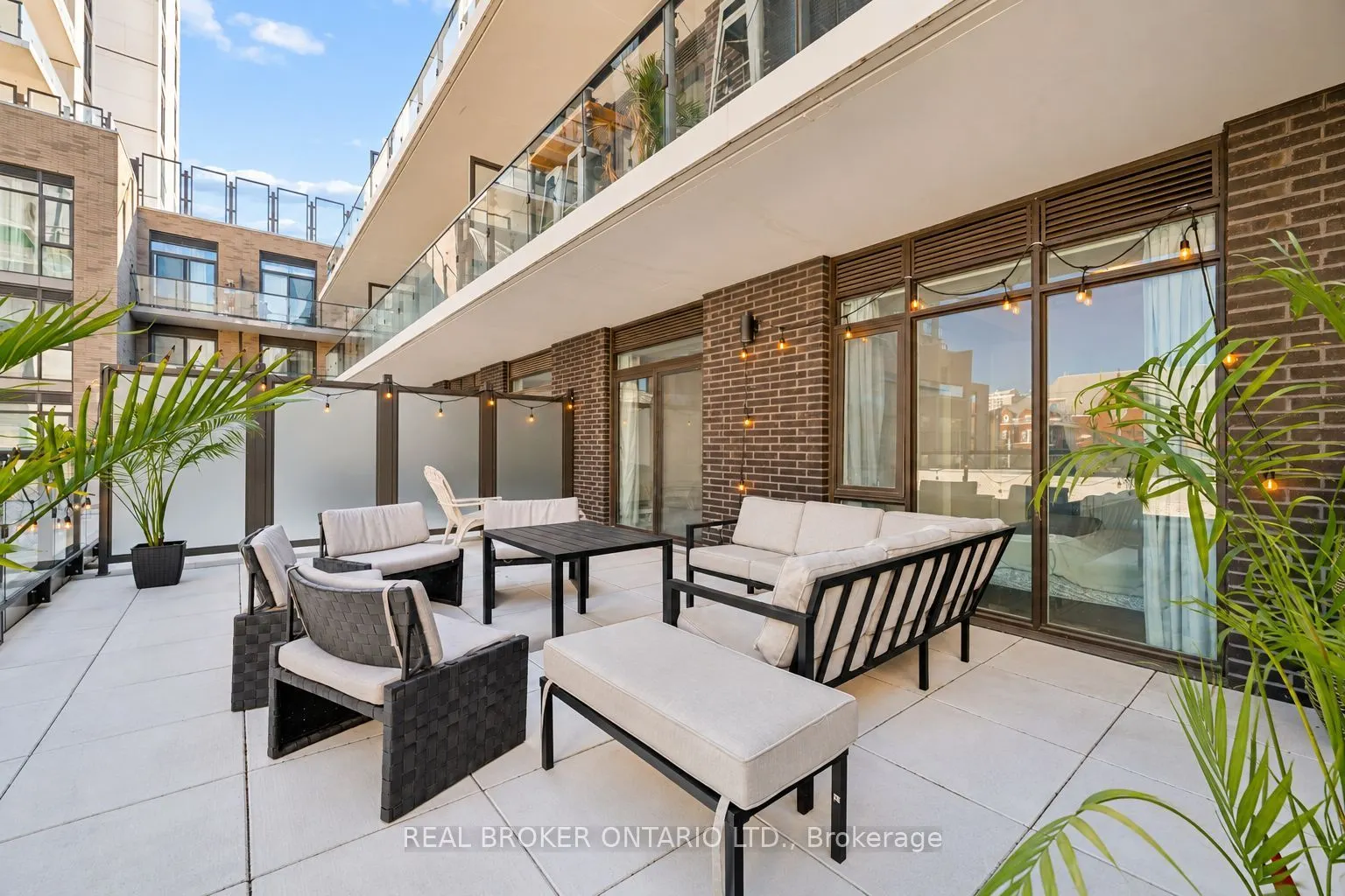 55 Duke Street #227