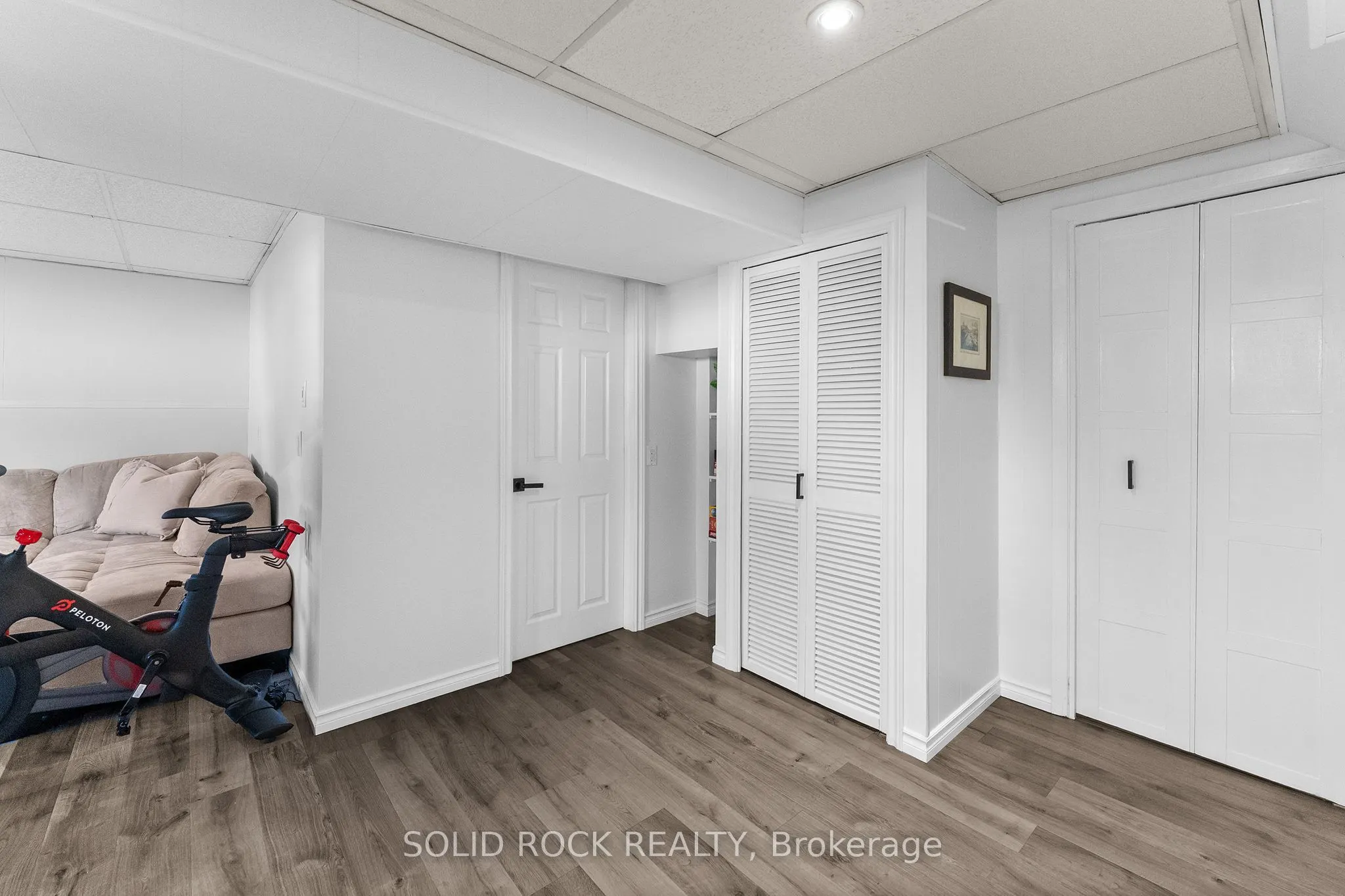 45 Norma Street S