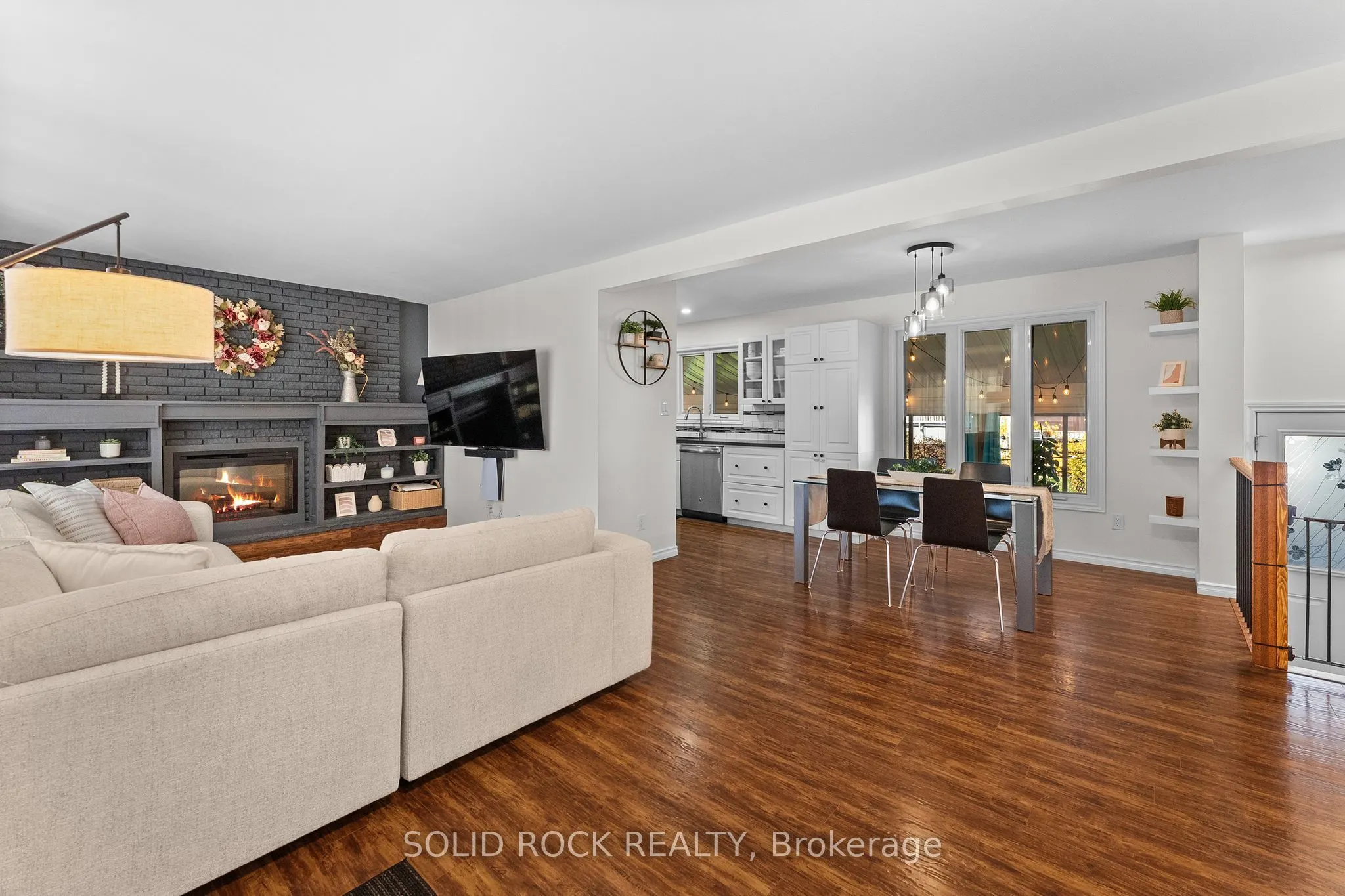 45 Norma Street S
