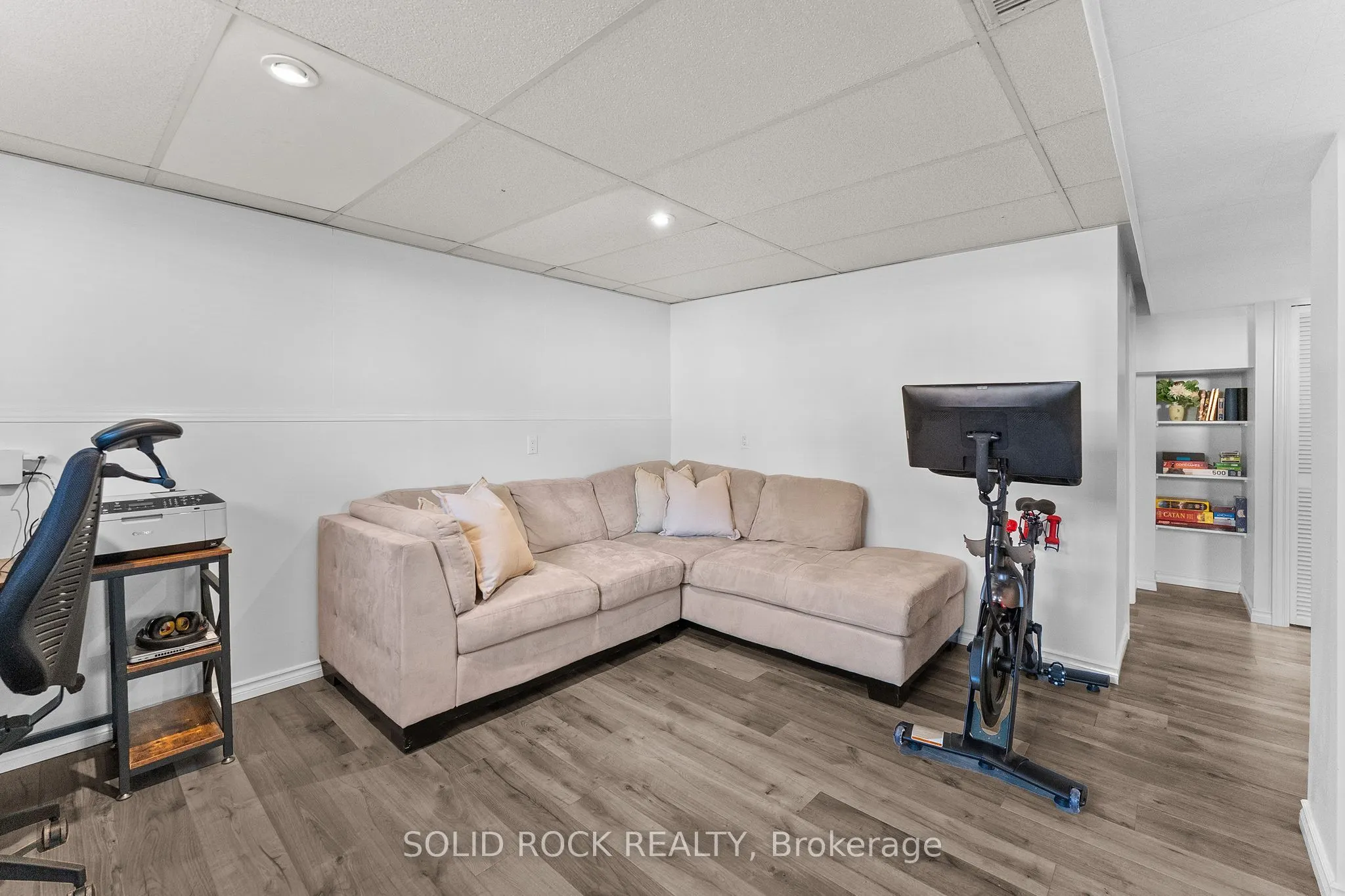 45 Norma Street S
