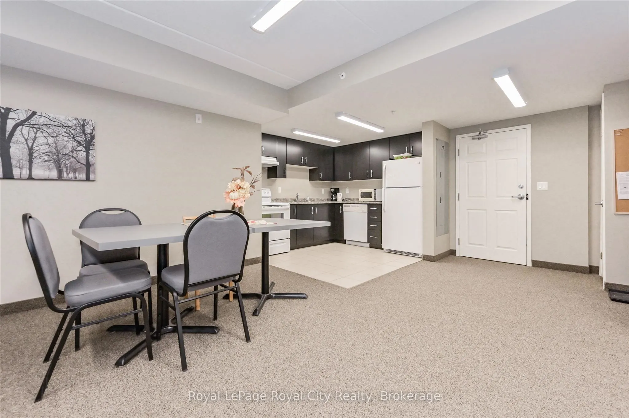 103 Westminster Crescent #408