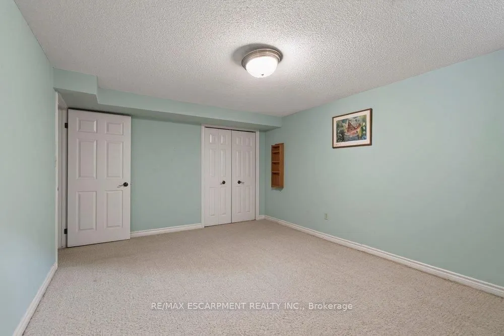 141 Welland Vale Road #29