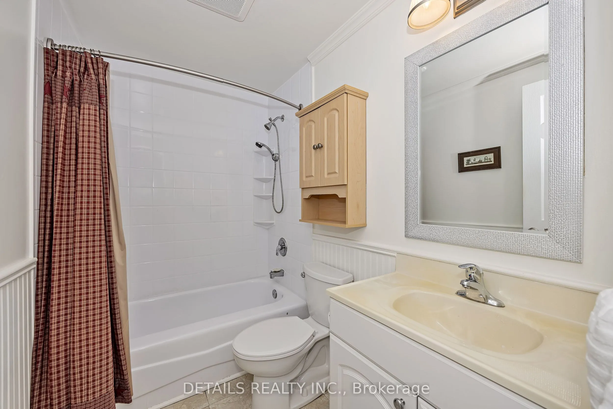 1852 Axminster Court #67