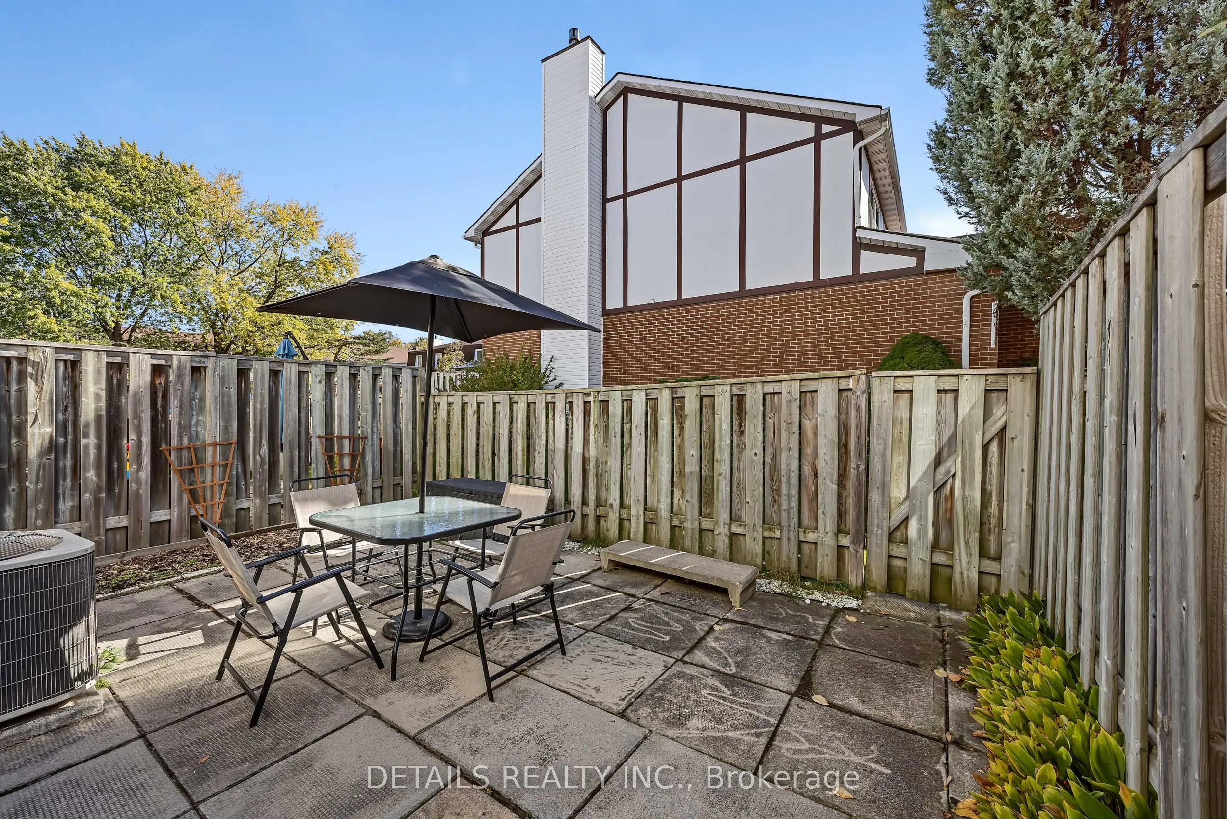 1852 Axminster Court #67