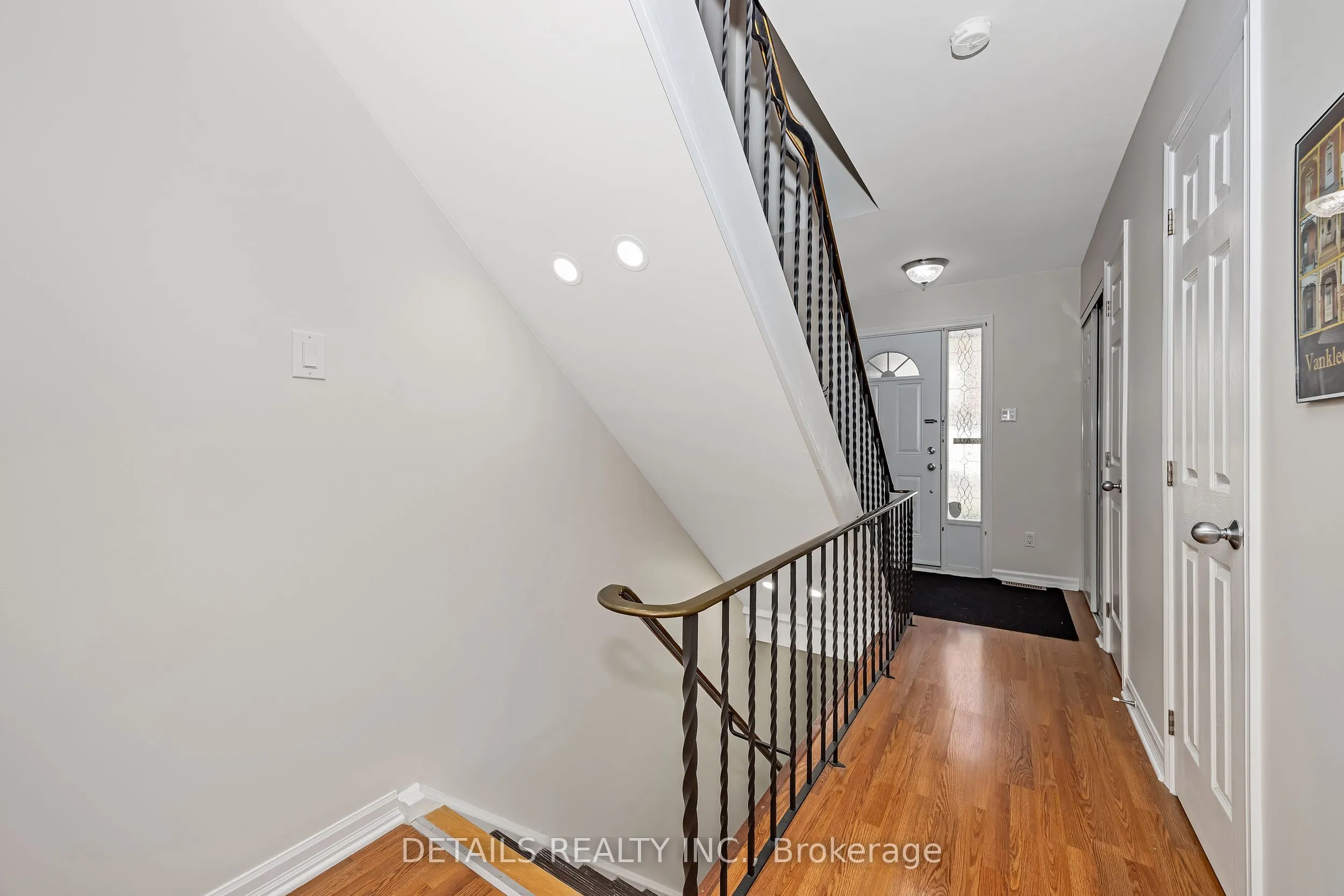 1852 Axminster Court #67