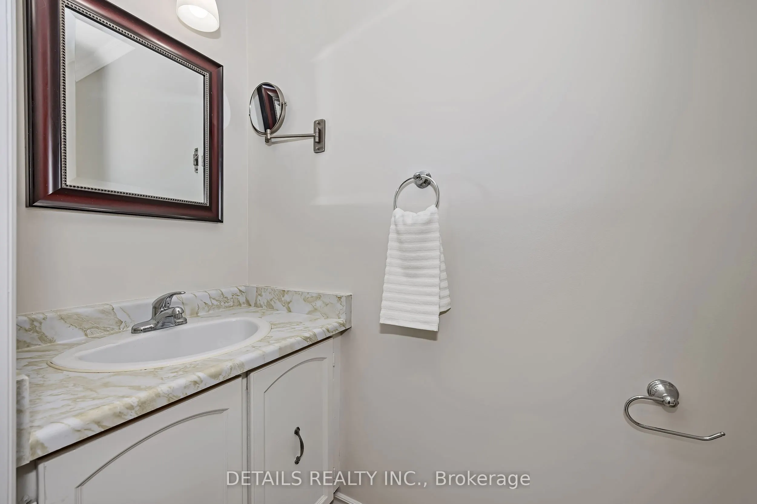 1852 Axminster Court #67