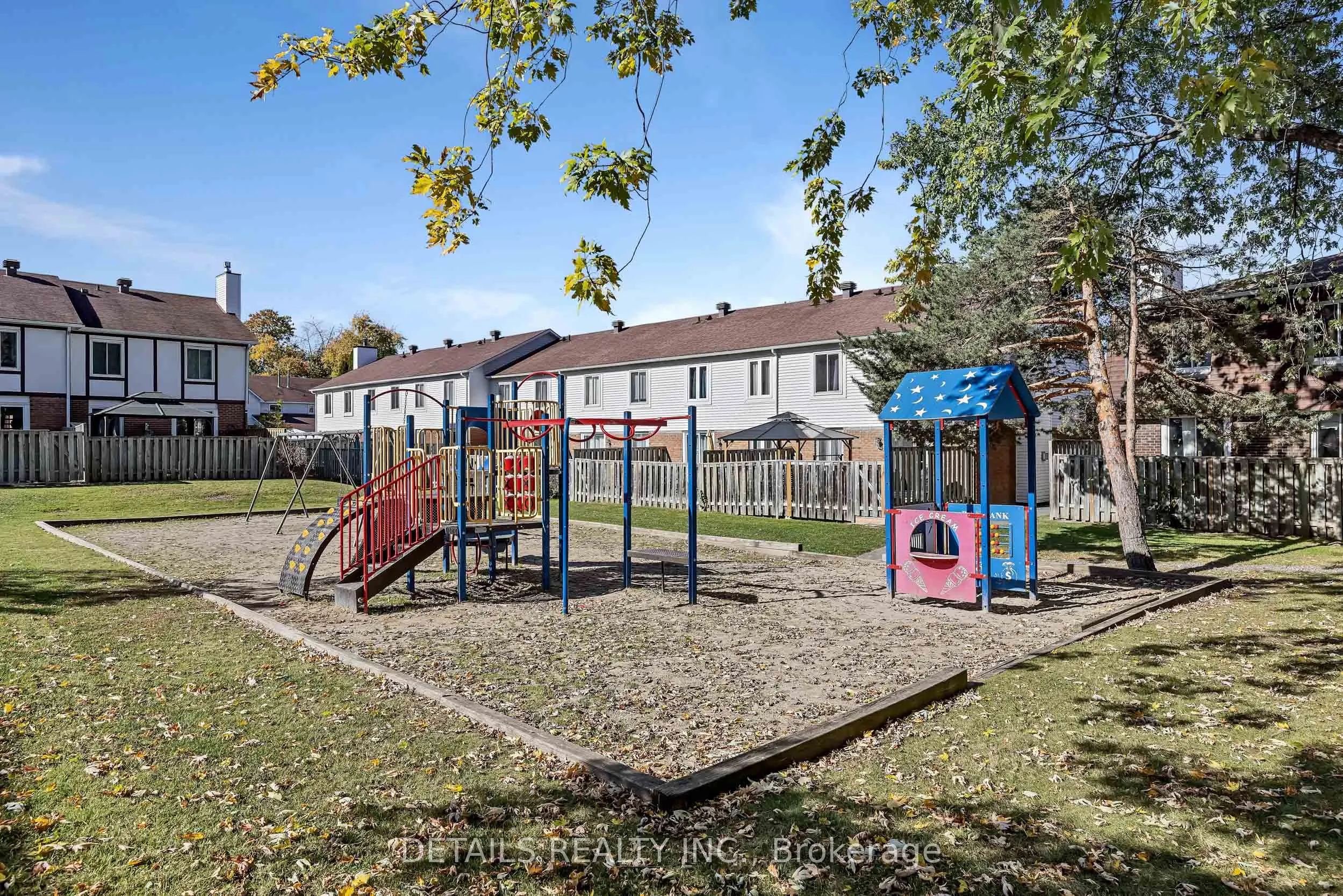 1852 Axminster Court #67