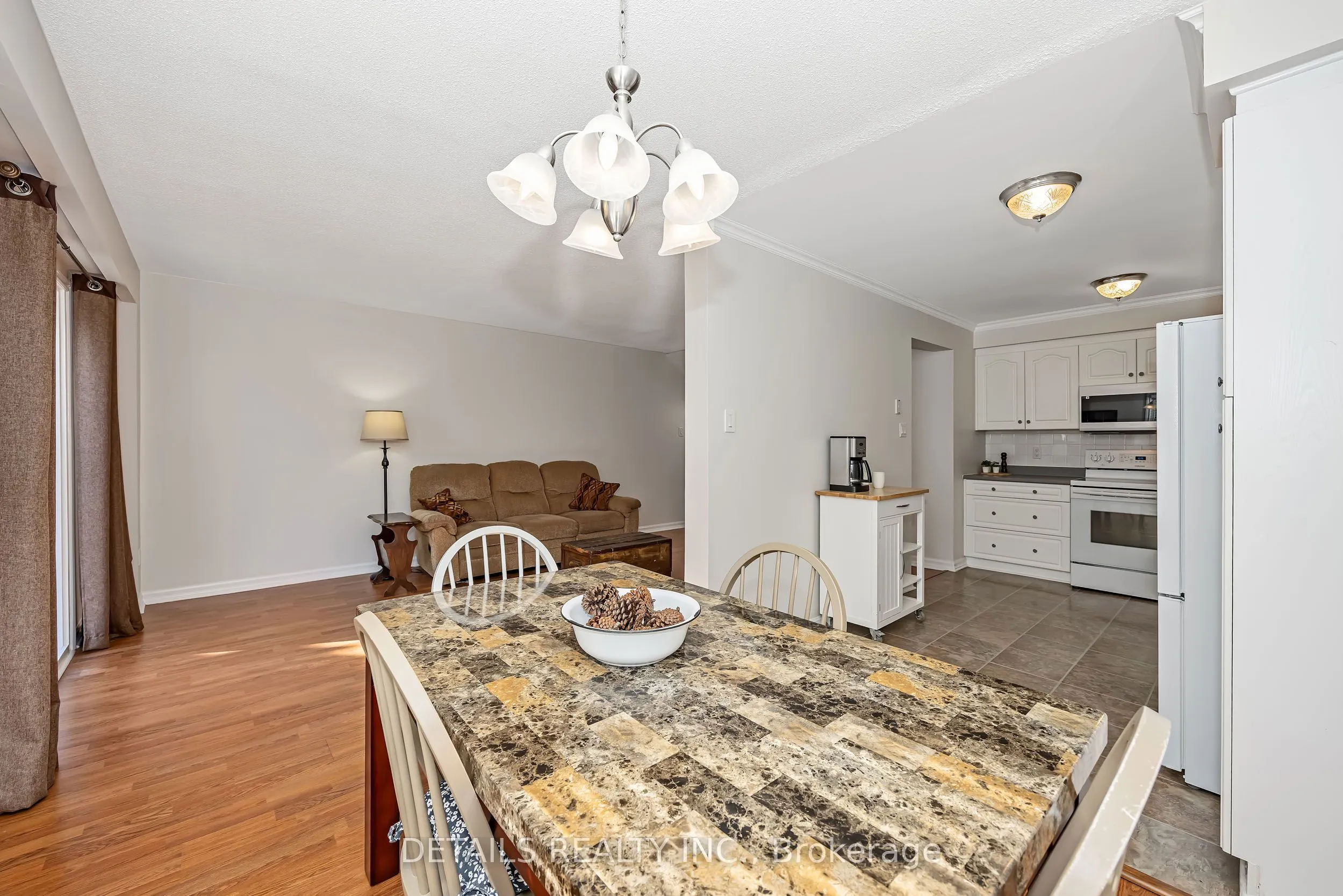 1852 Axminster Court #67