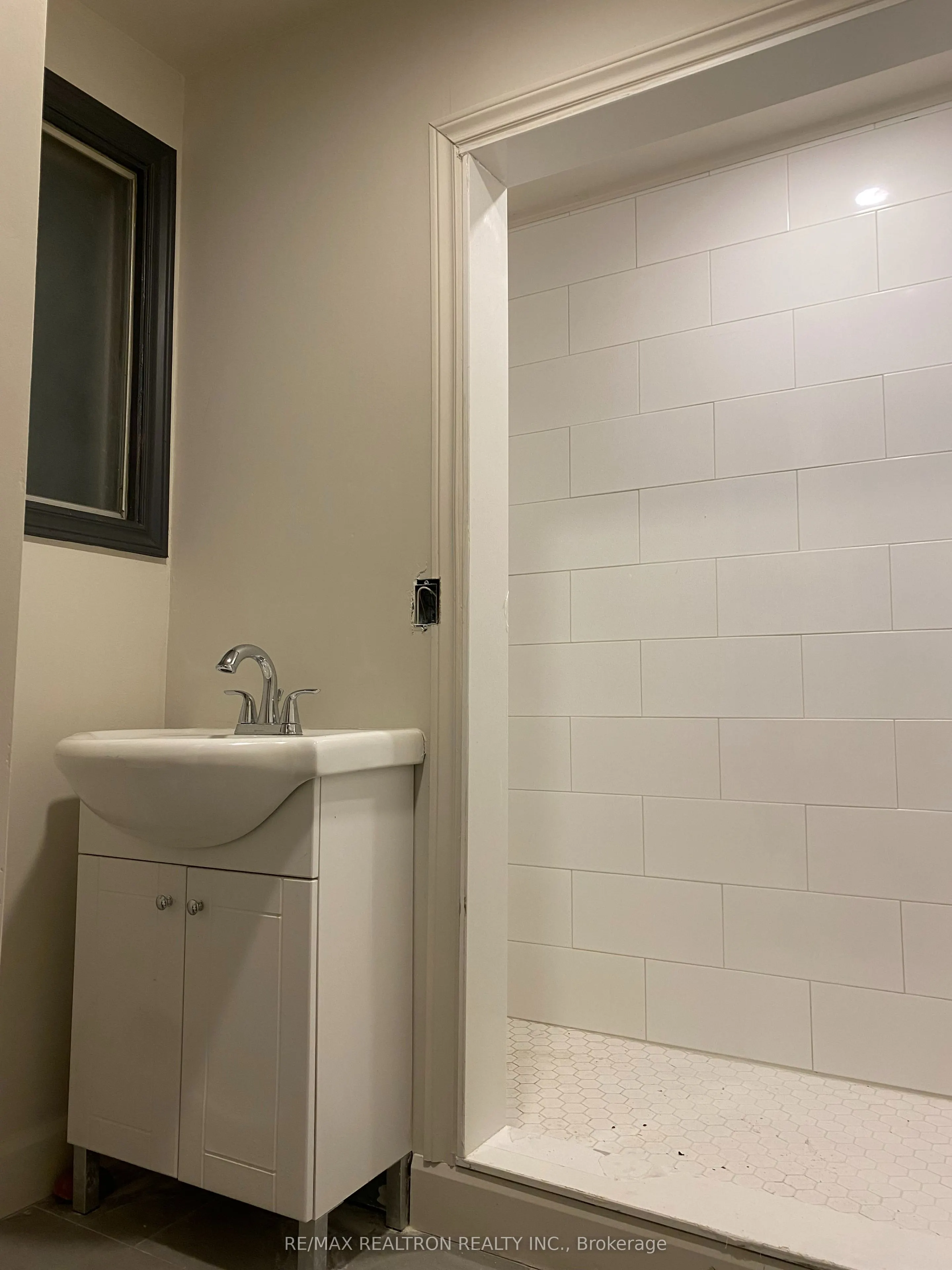 192 Lincoln Road W #Unit 2
