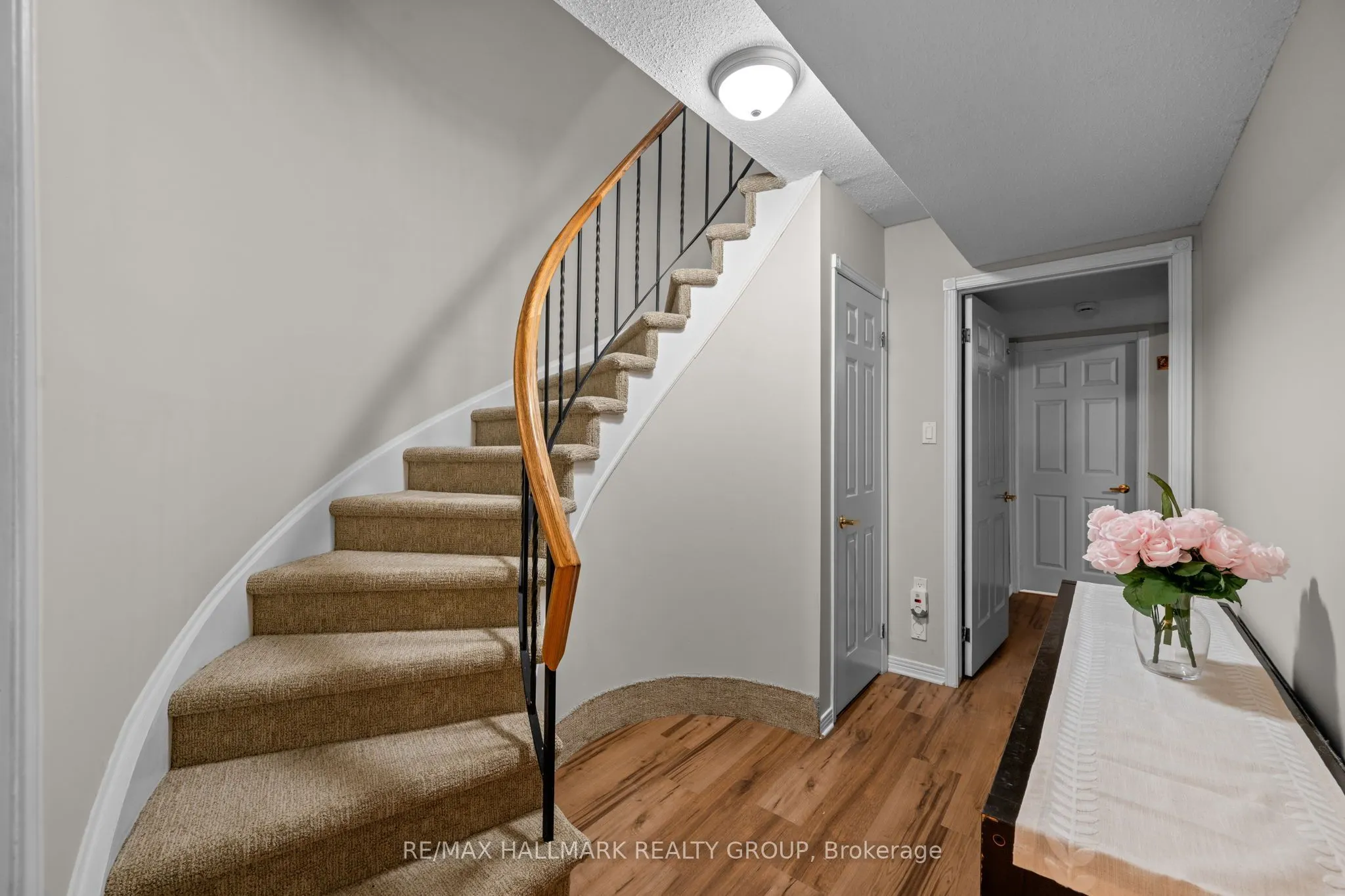 9 Fireside Crescent