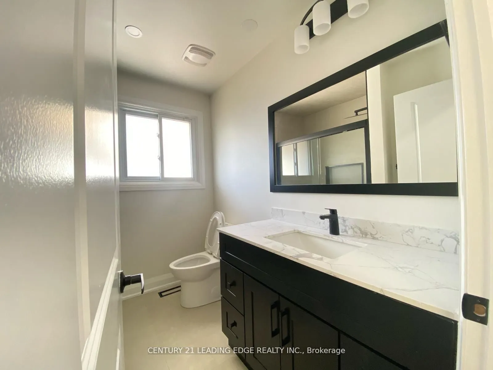 66 Beech Avenue #Upper